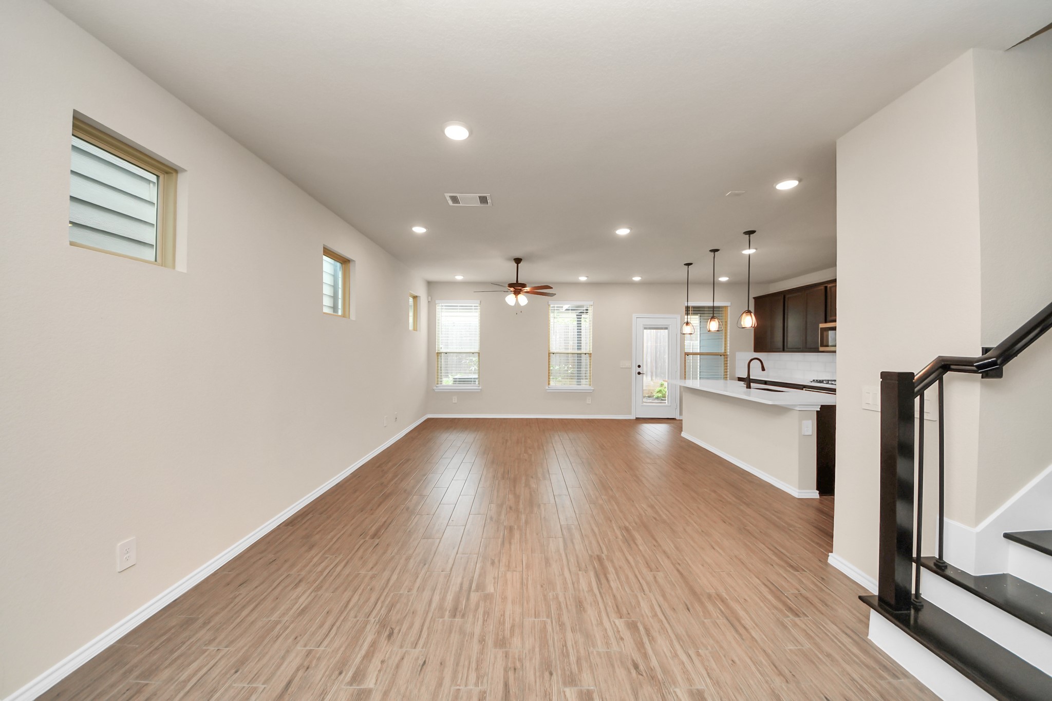 10325 Harmon Smith Drive Property Photo 7