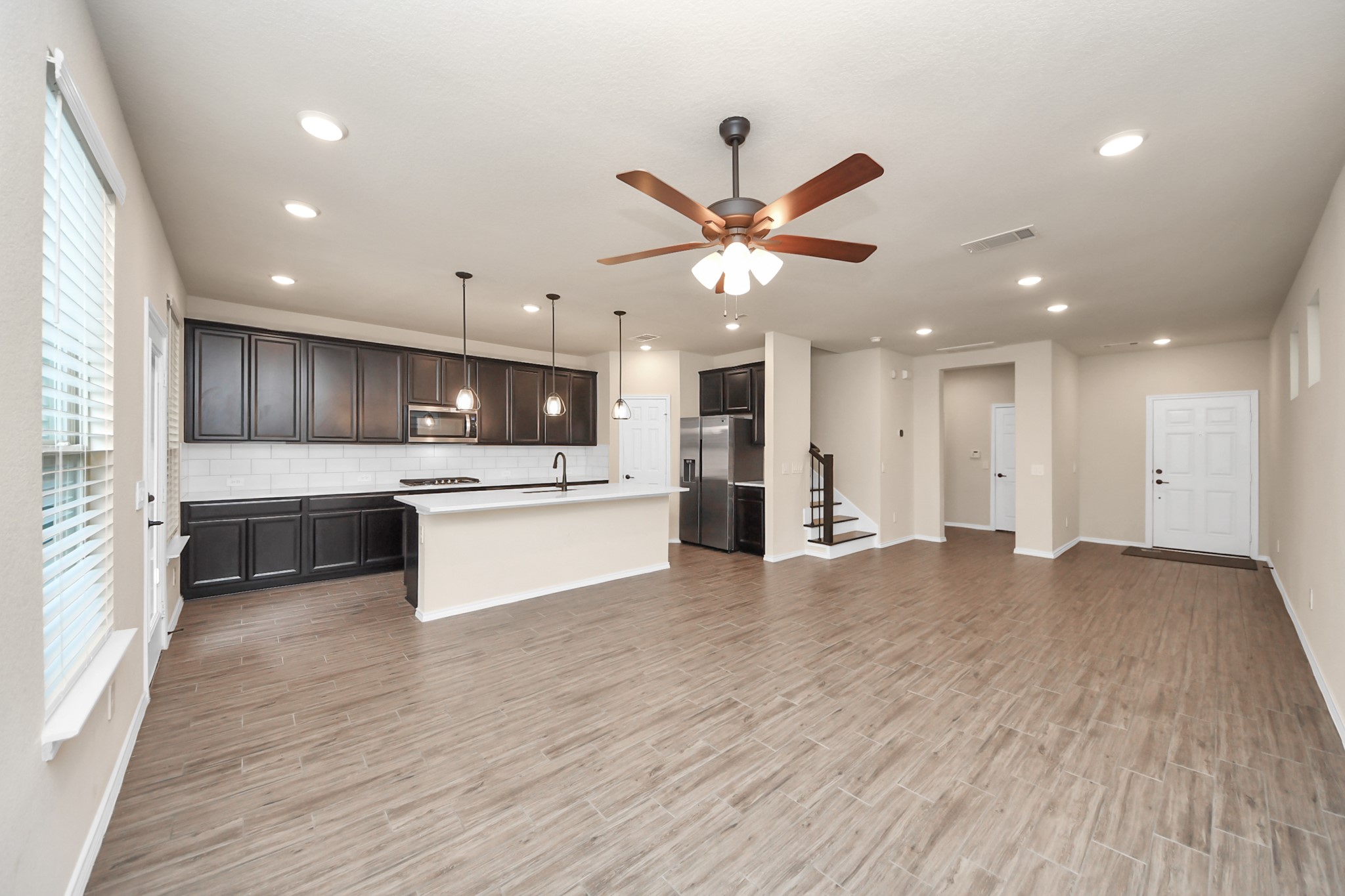 10325 Harmon Smith Drive Property Photo 8