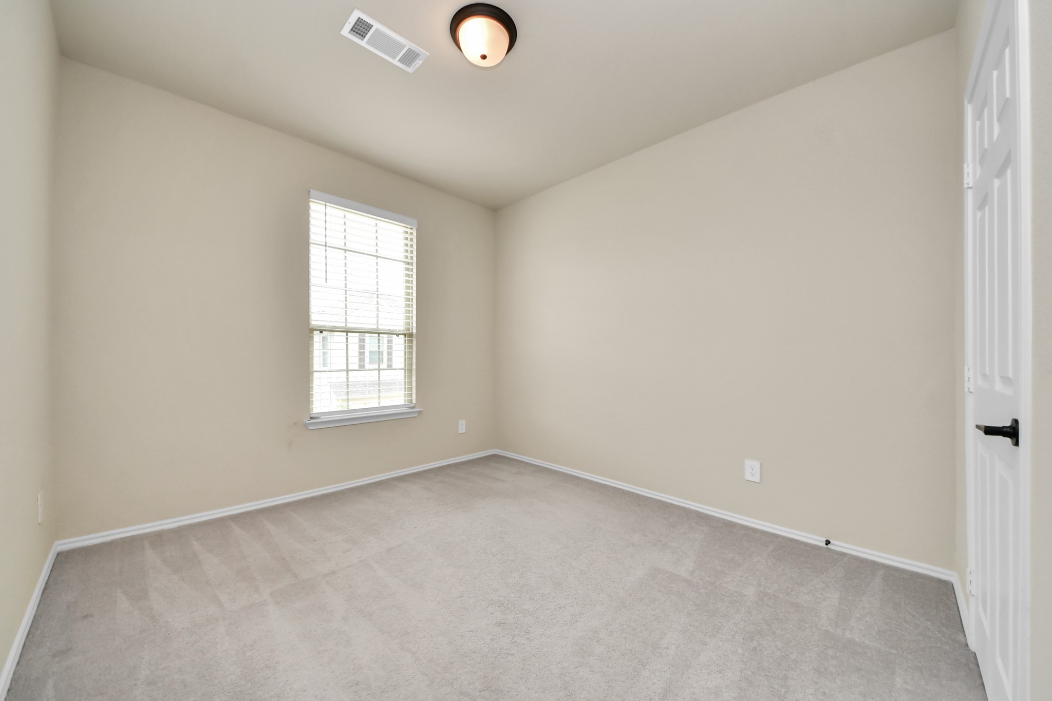 10325 Harmon Smith Drive Property Photo 31