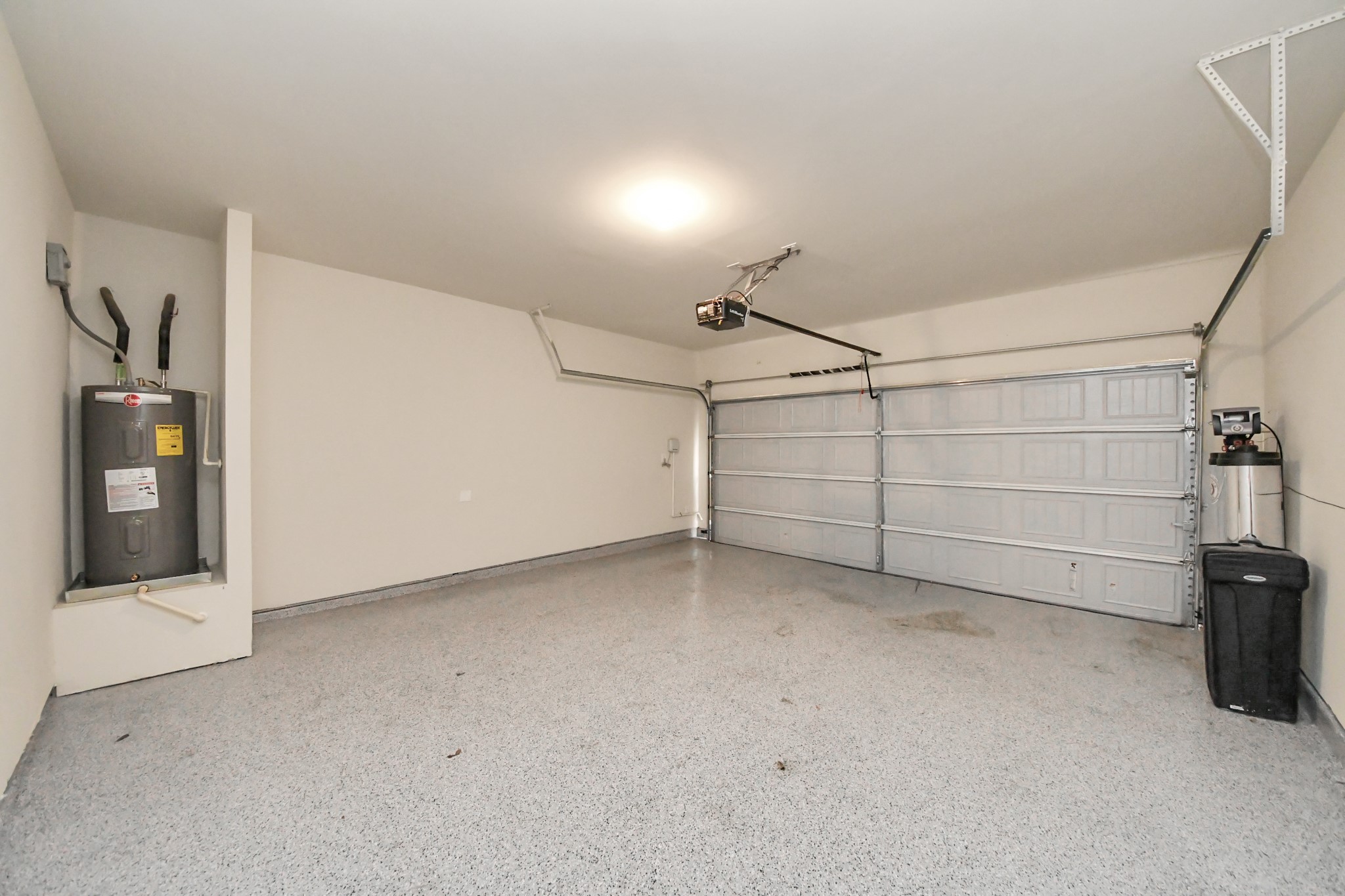 10325 Harmon Smith Drive Property Photo 32
