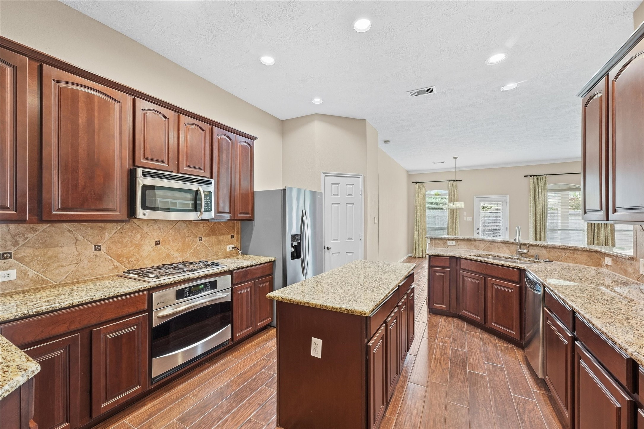 5310 Alderfield Manor Lane Property Photo 15