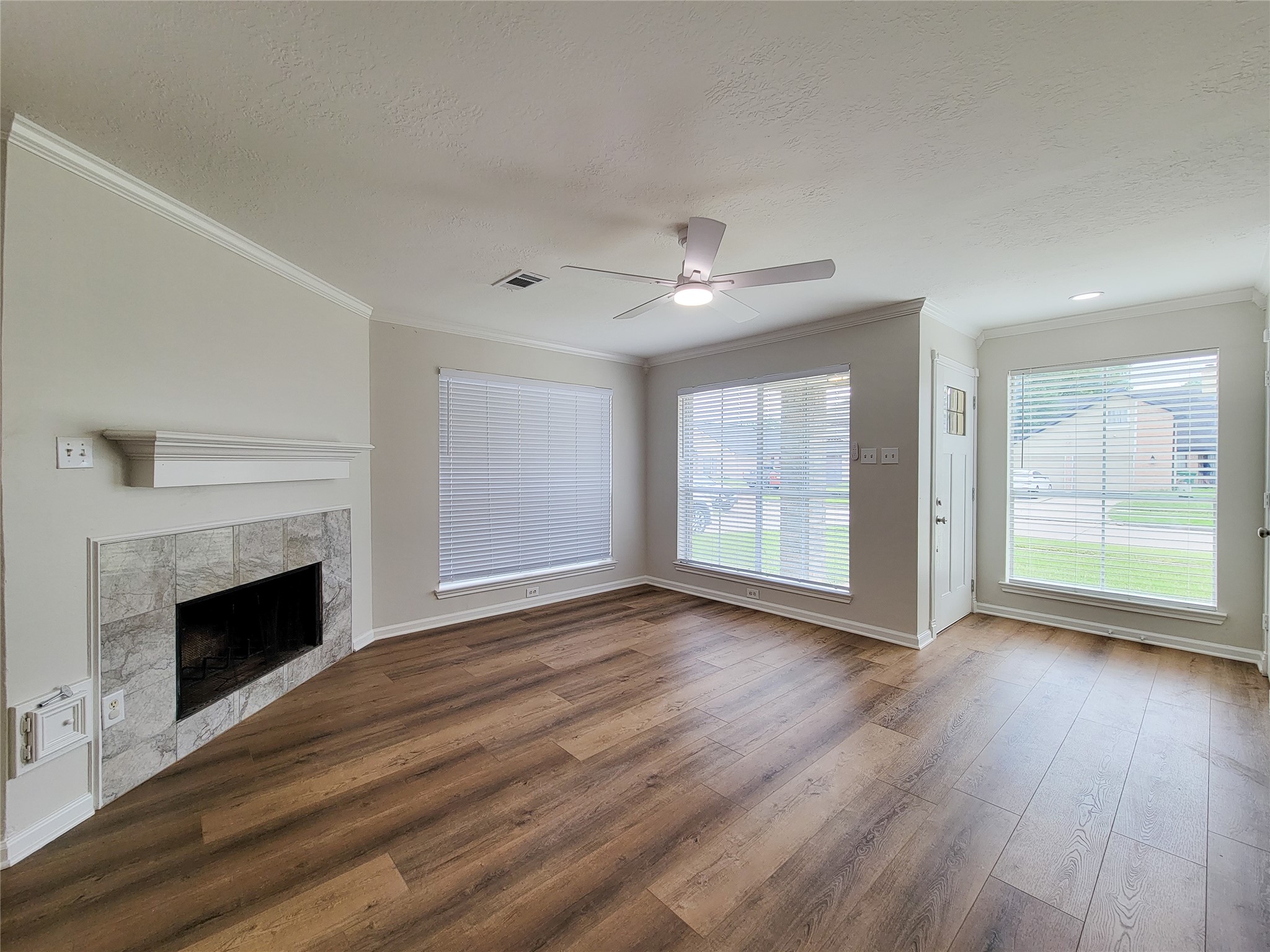 3658 Villa Glen Drive Property Photo 8