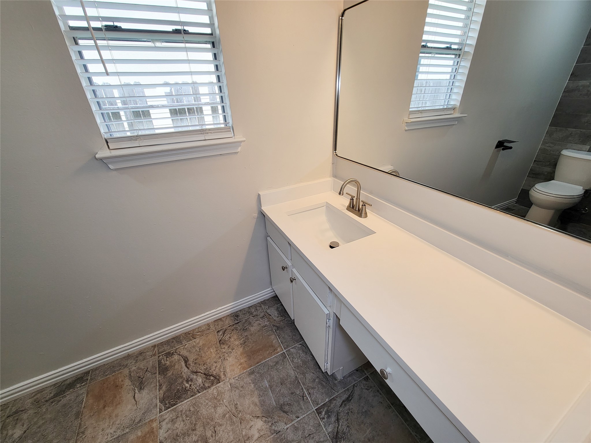 3658 Villa Glen Drive Property Photo 20