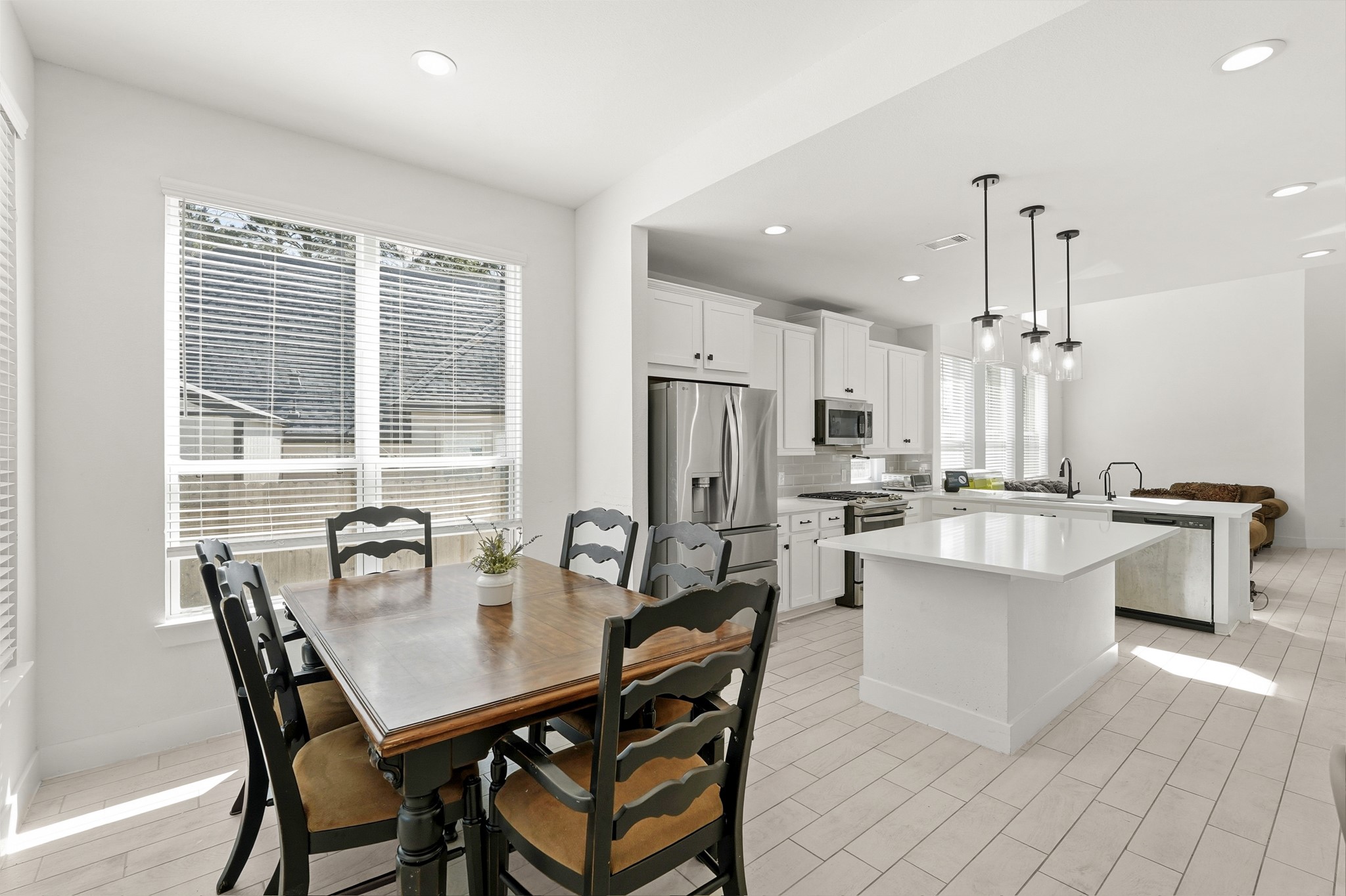 221 Mccrea Court Property Photo 8