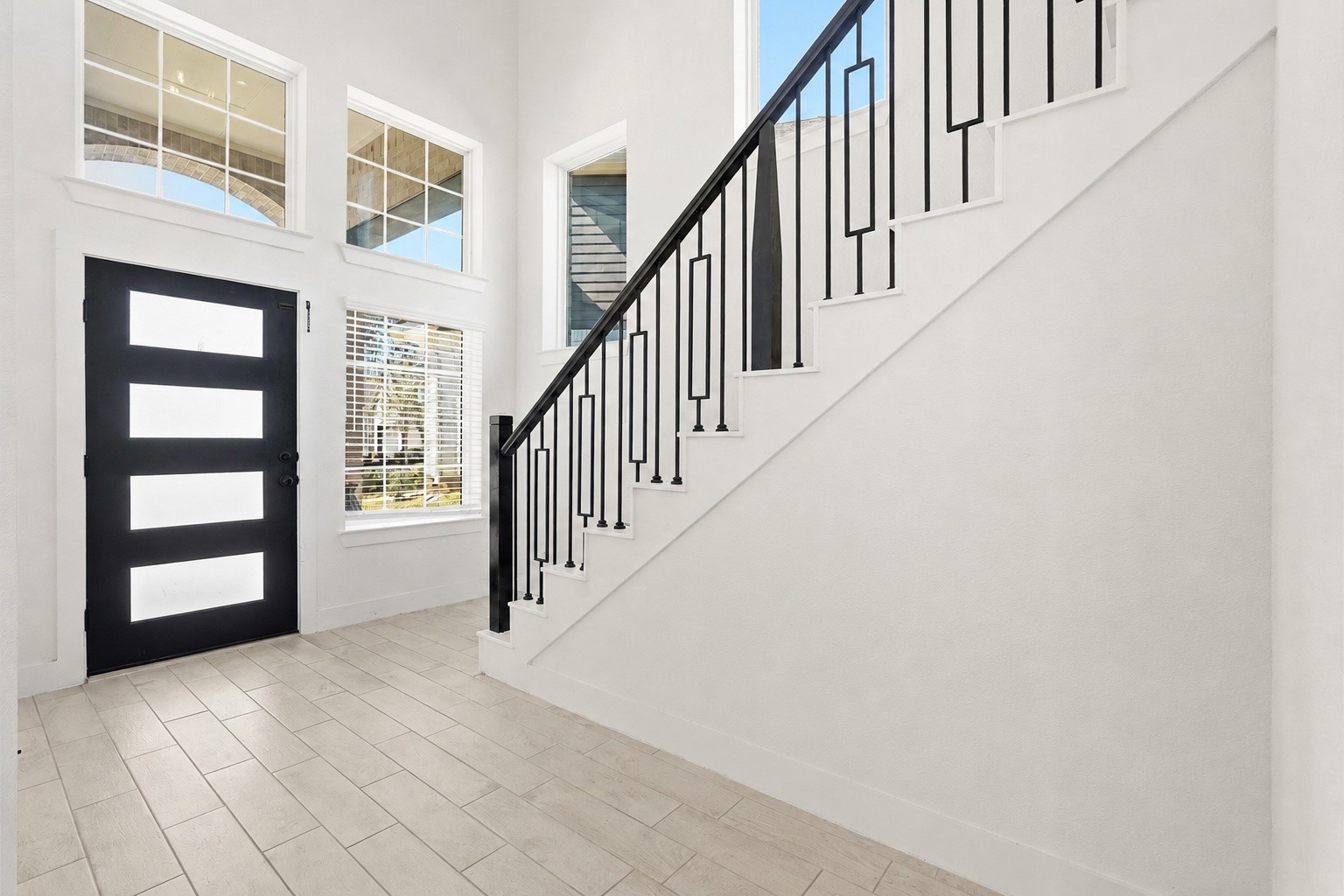 221 Mccrea Court Property Photo 14