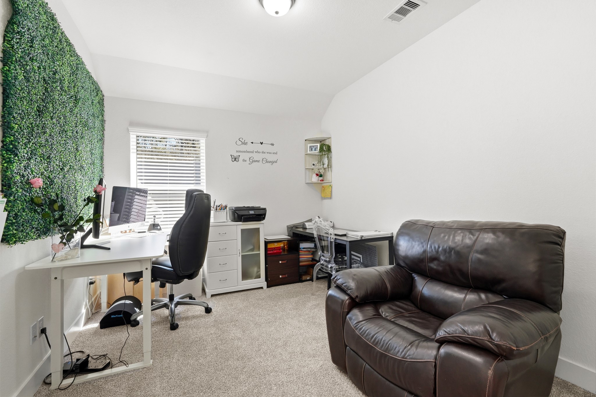 221 Mccrea Court Property Photo 17