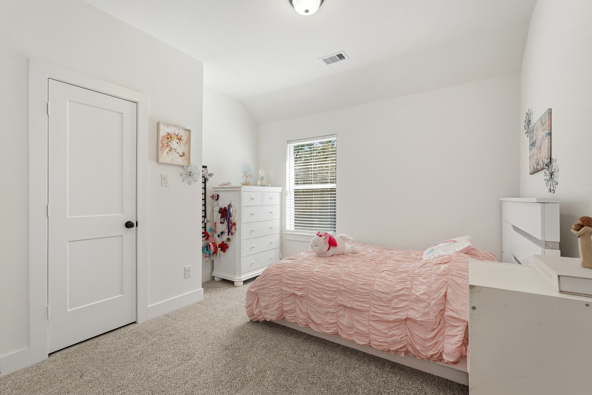 221 Mccrea Court Property Photo 20