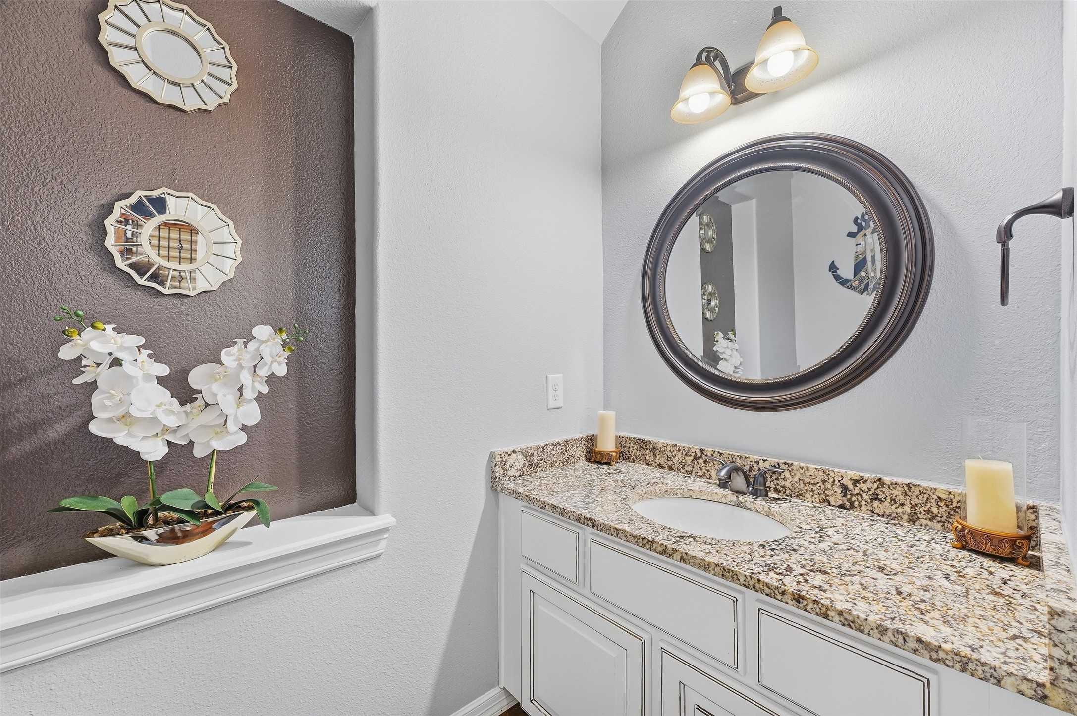 8311 Caroline Ridge Drive Property Photo 17