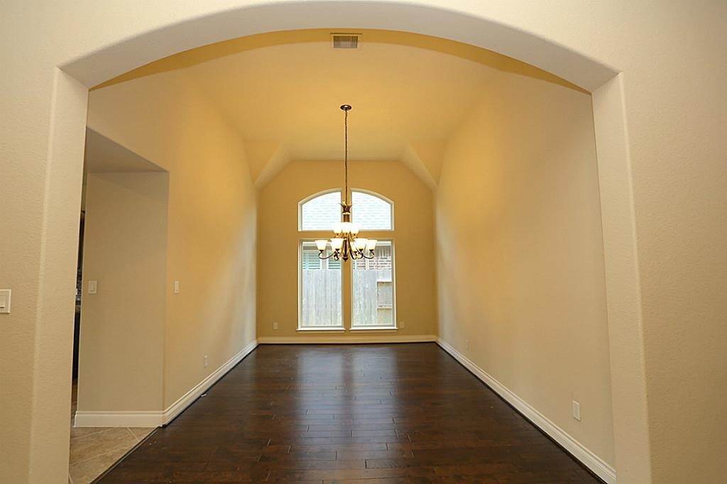 6707 Miller Shadow Lane Property Photo 7