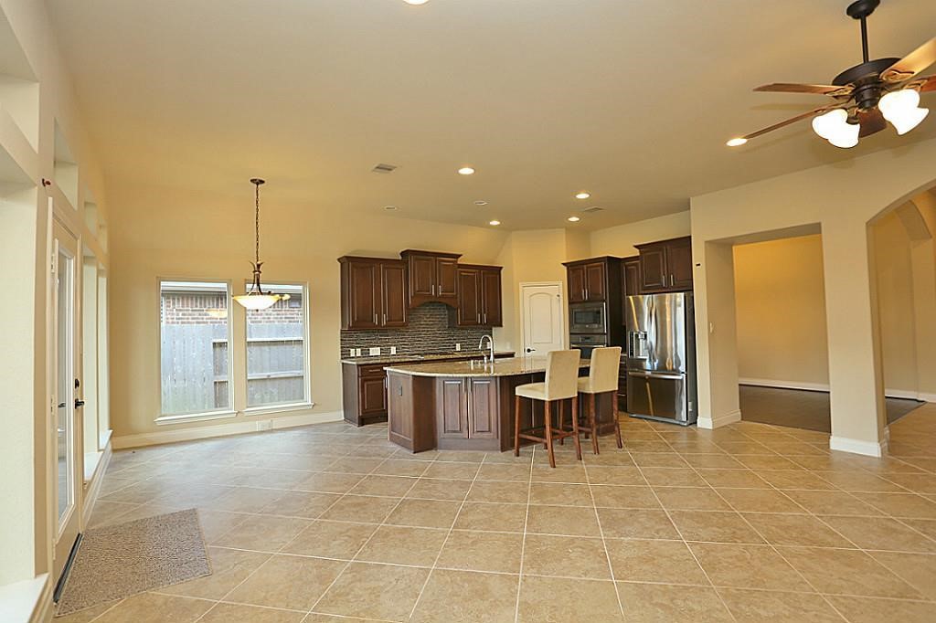 6707 Miller Shadow Lane Property Photo 14