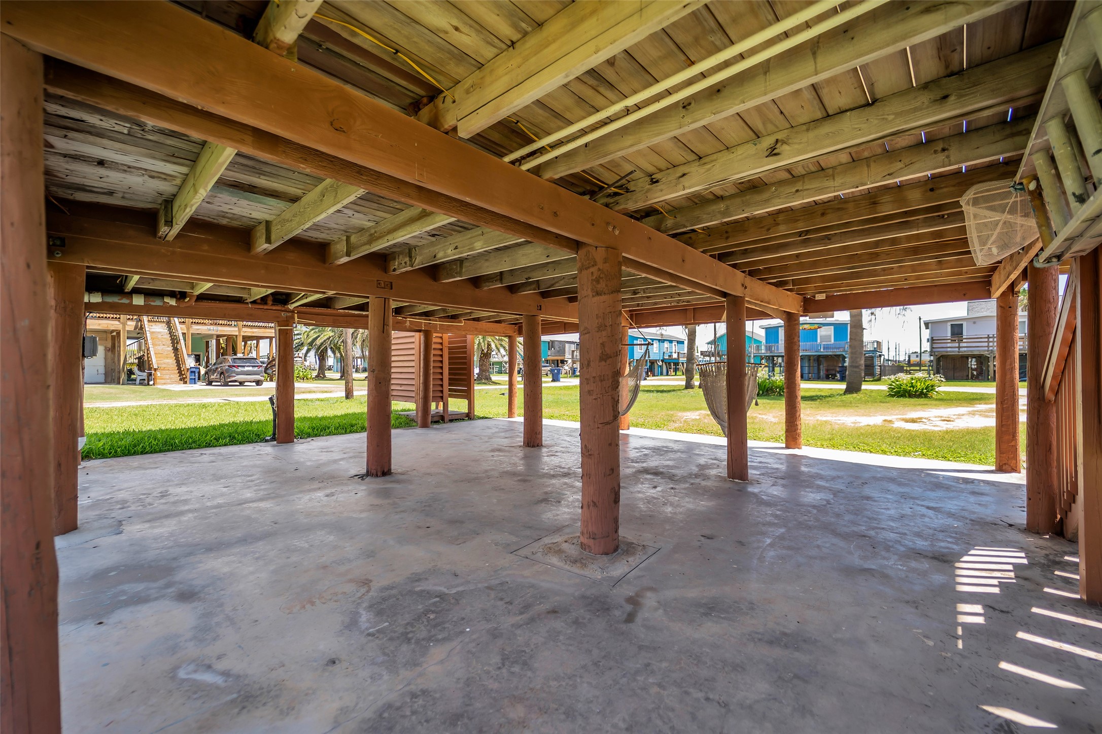 411 Olive Street Property Photo 11