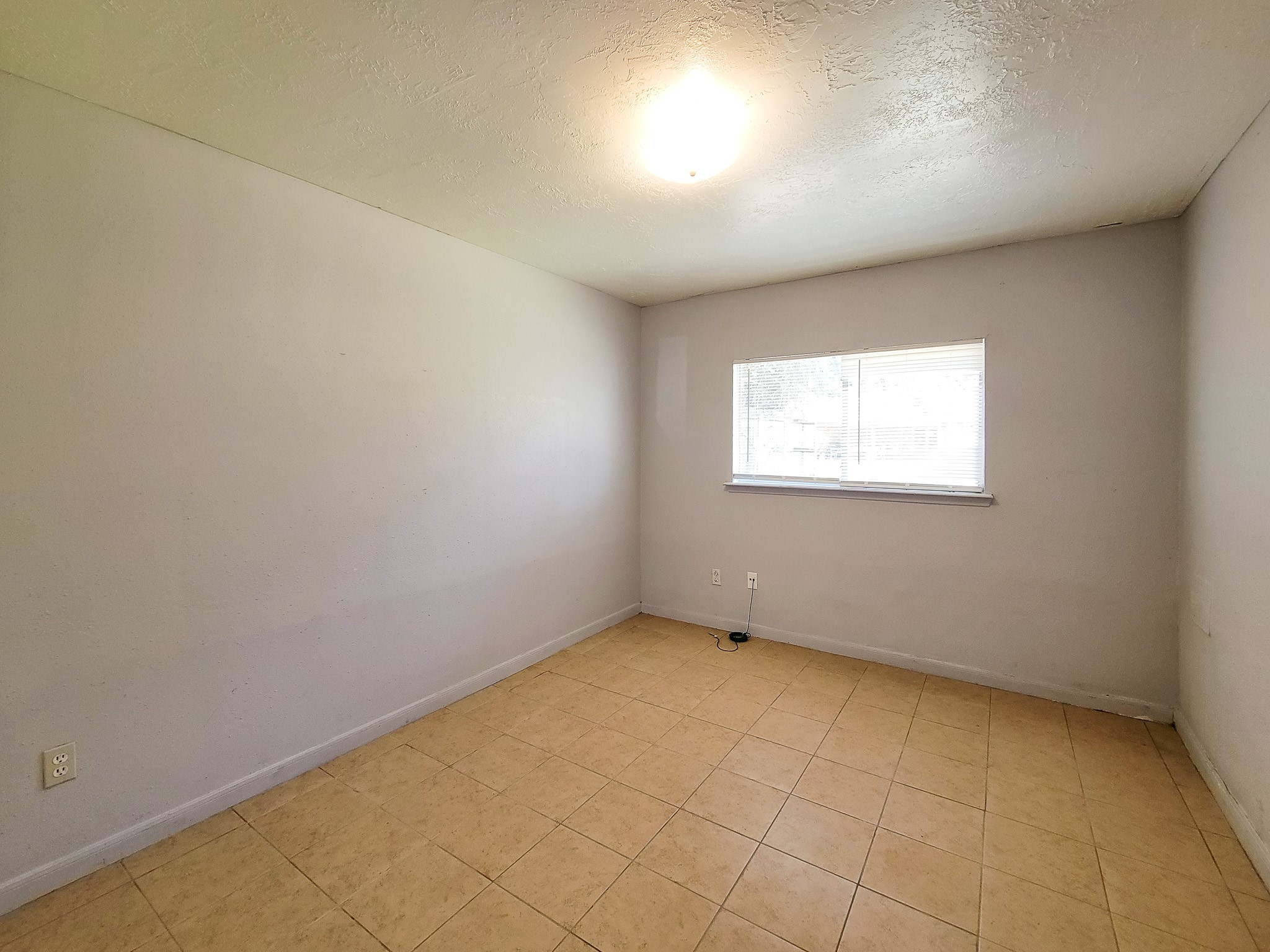 5222 Beaverhill Drive Property Photo 9