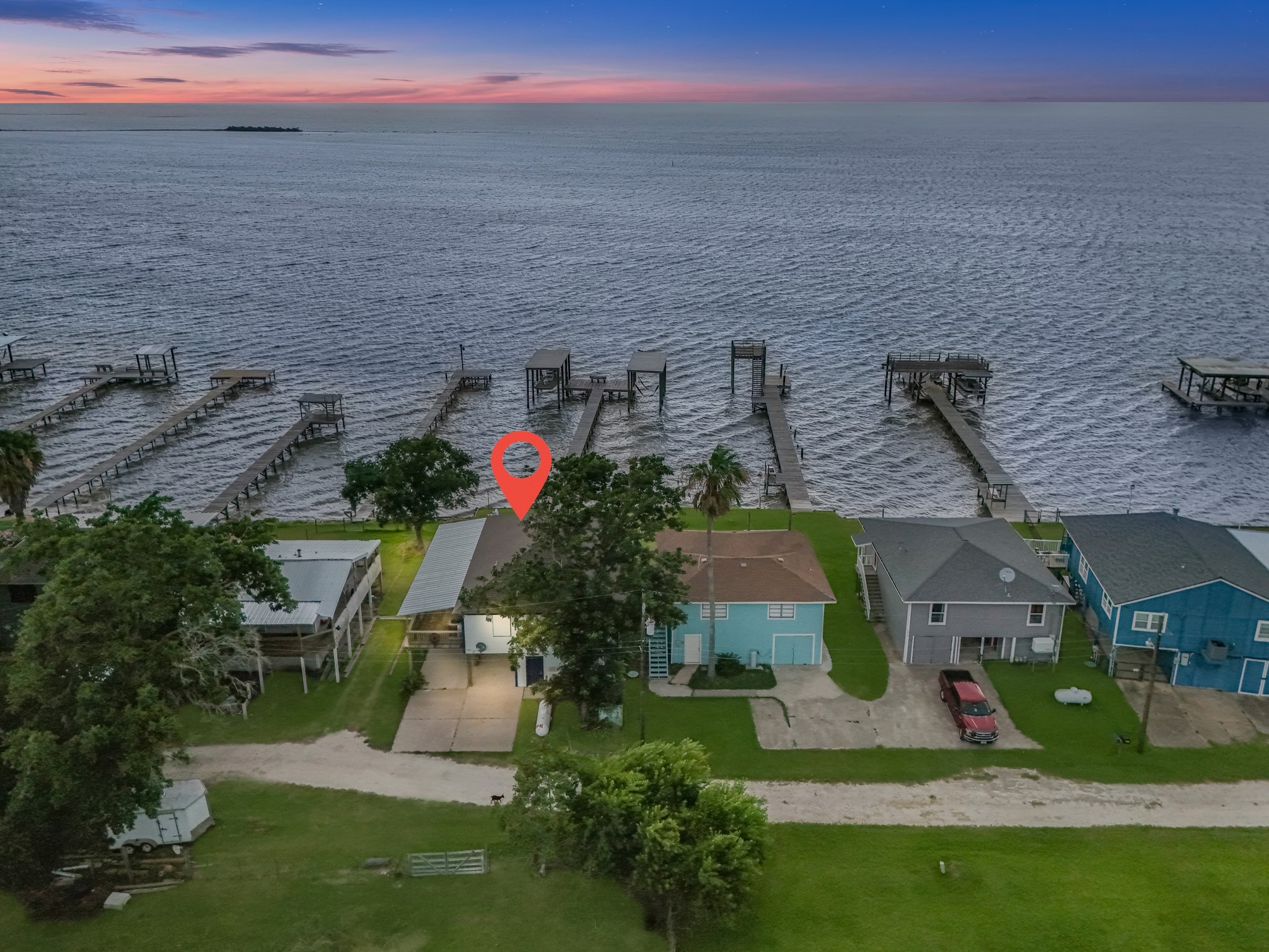 211 Captains Road Property Photo 1