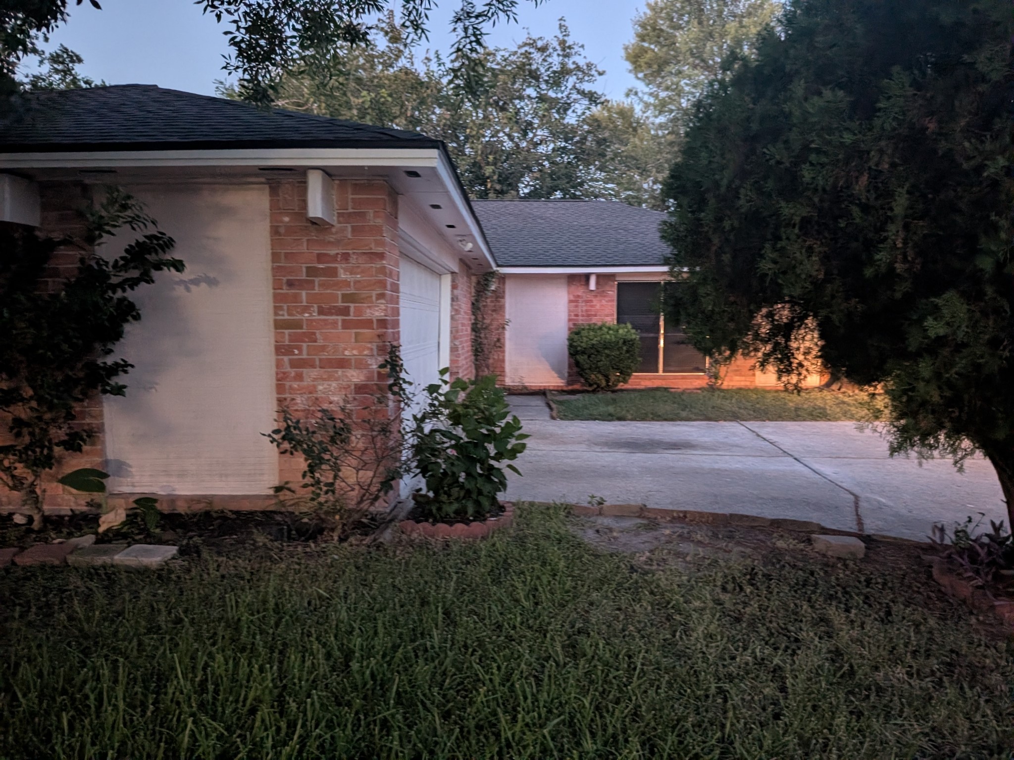 11818 Sawmill Stream Circle Property Photo 2