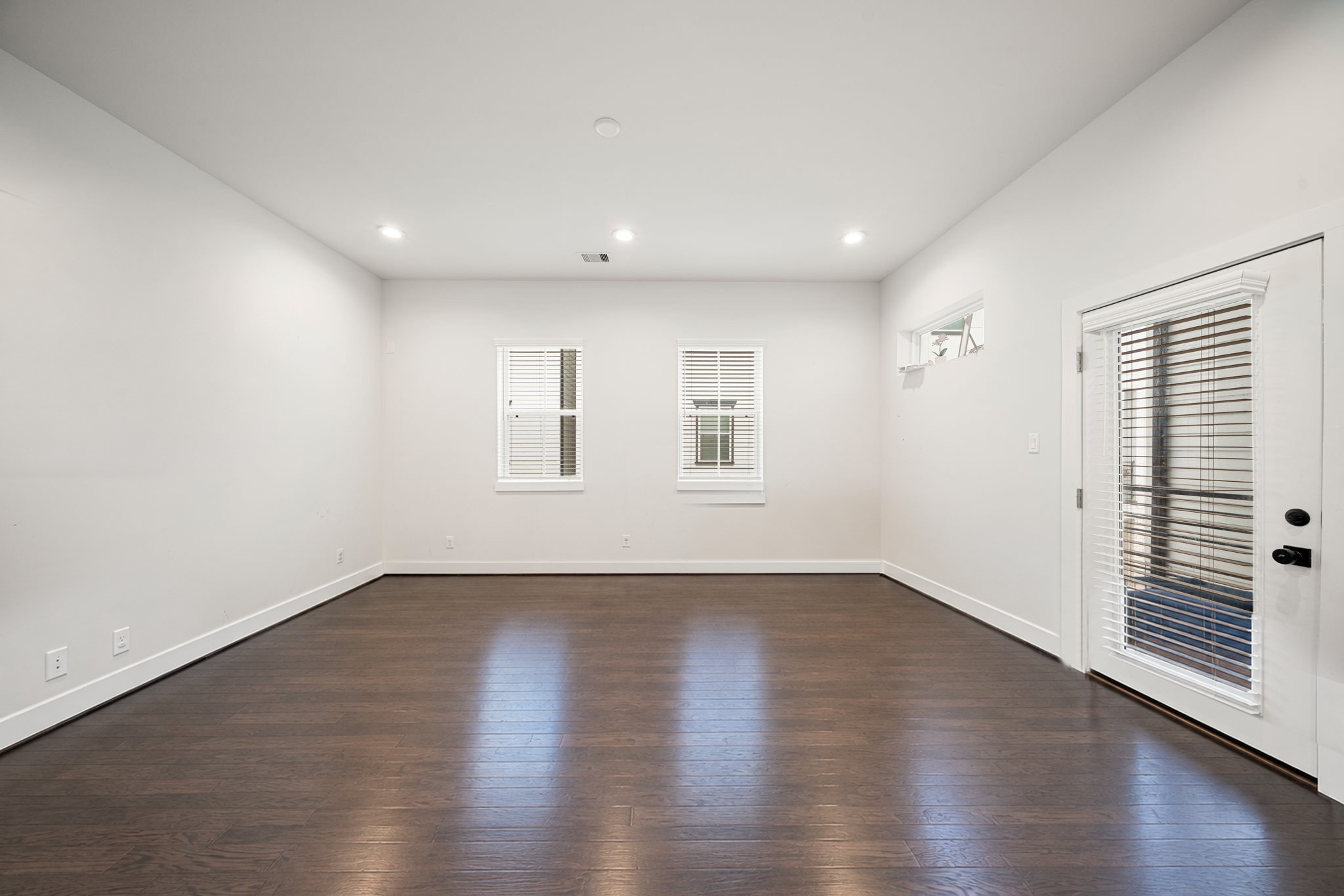 5434 Wheatley Street B Property Photo 2