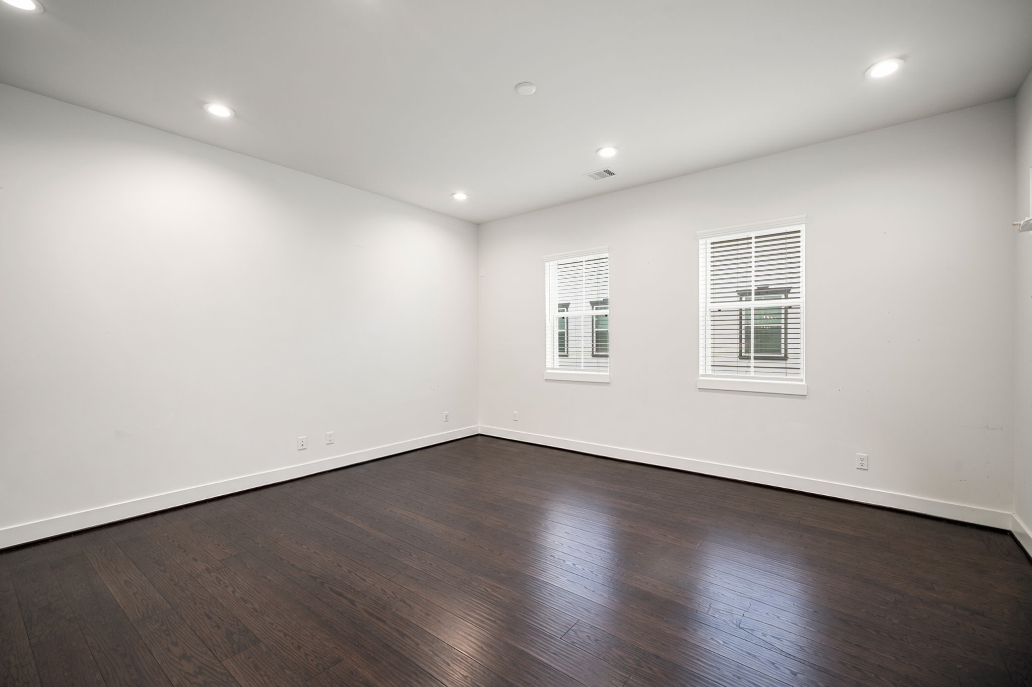 5434 Wheatley Street B Property Photo 9
