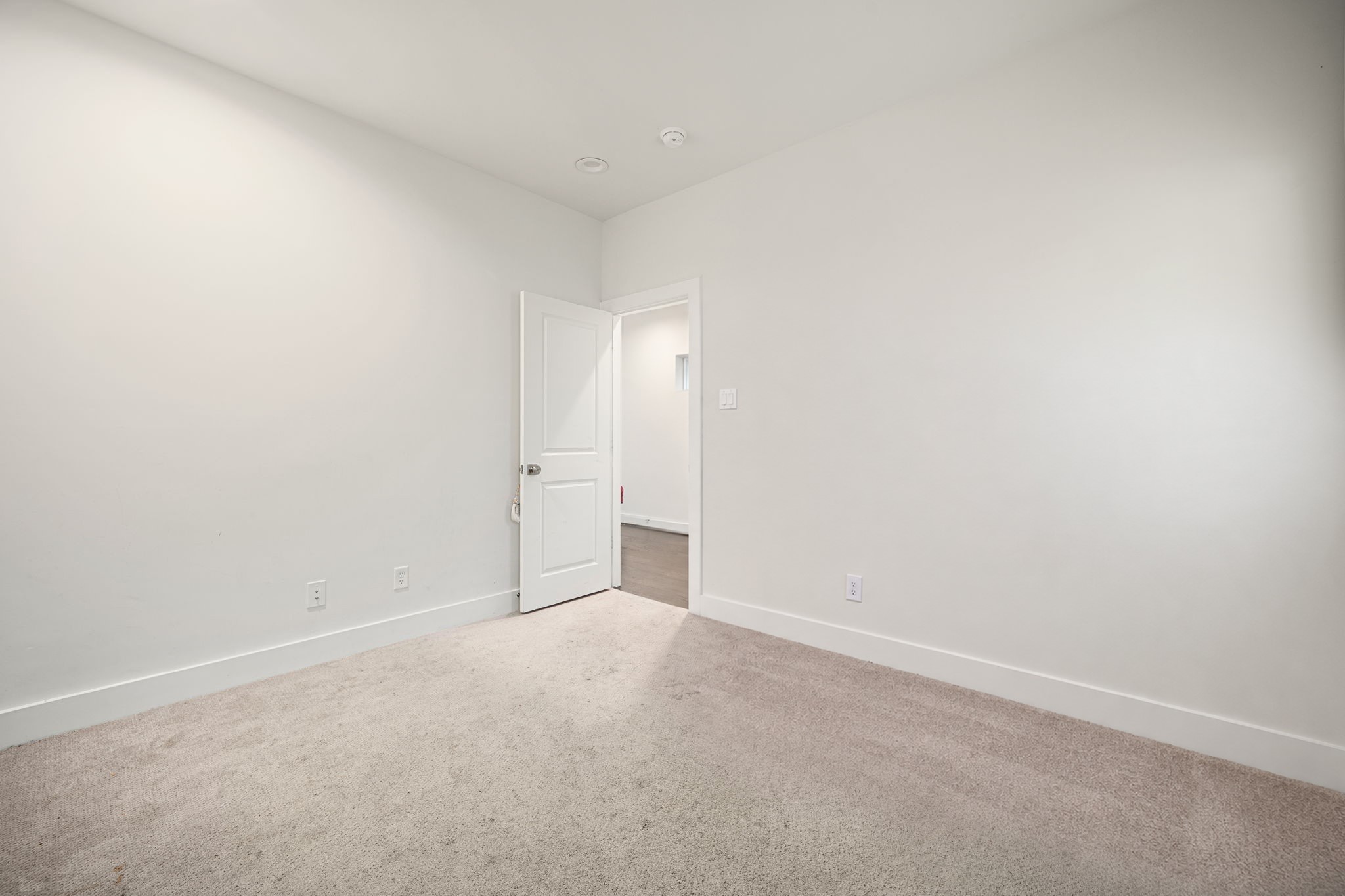 5434 Wheatley Street B Property Photo 17
