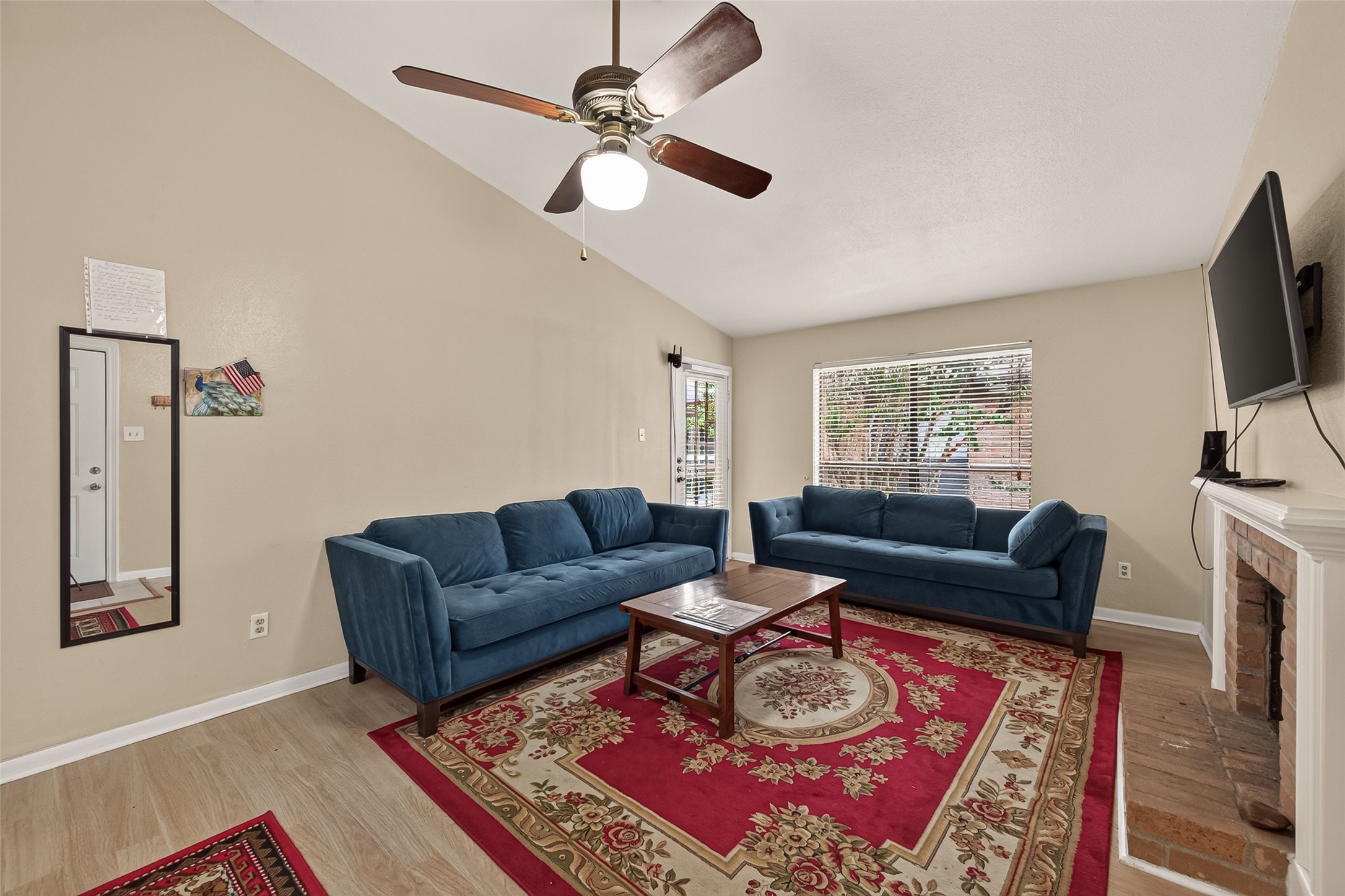 2120 Wilcrest Drive 220 Property Photo 7