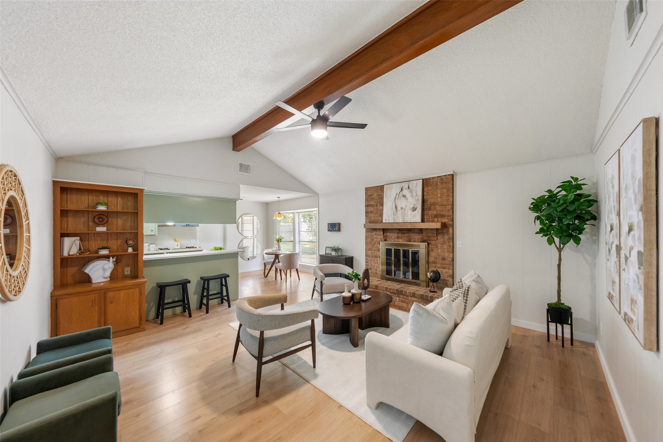 209 Pine Oak Drive Property Photo 18