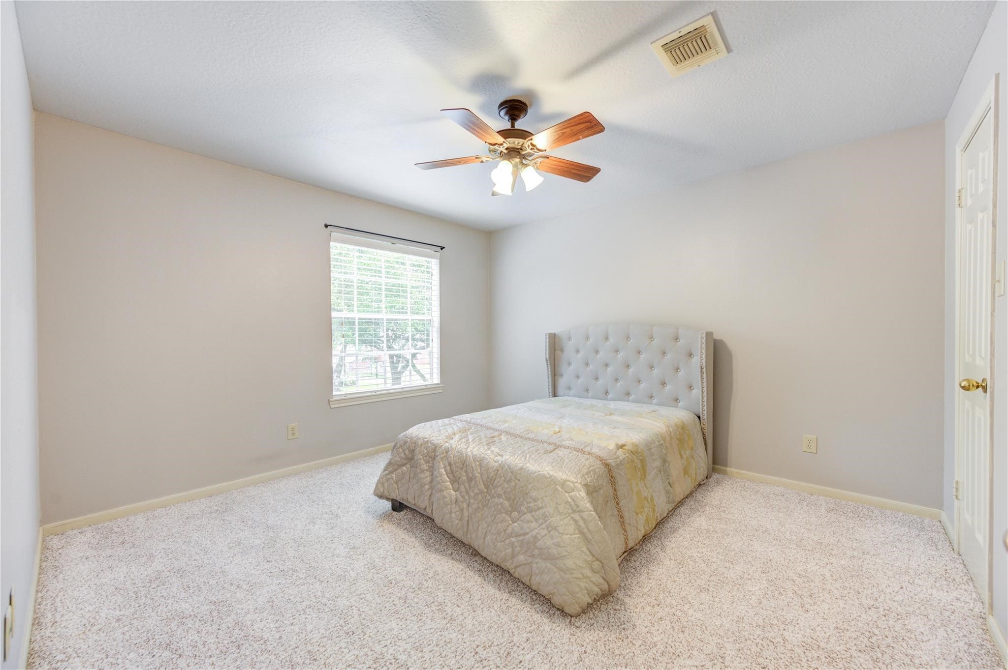 3911 Fawn Nest Trail Property Photo 34
