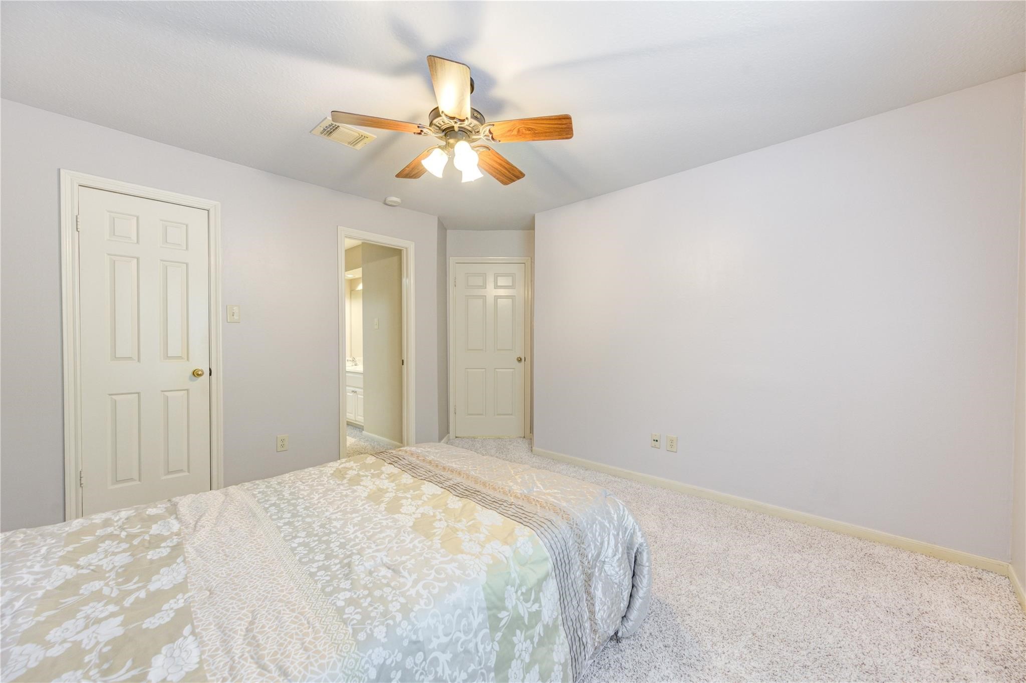 3911 Fawn Nest Trail Property Photo 41