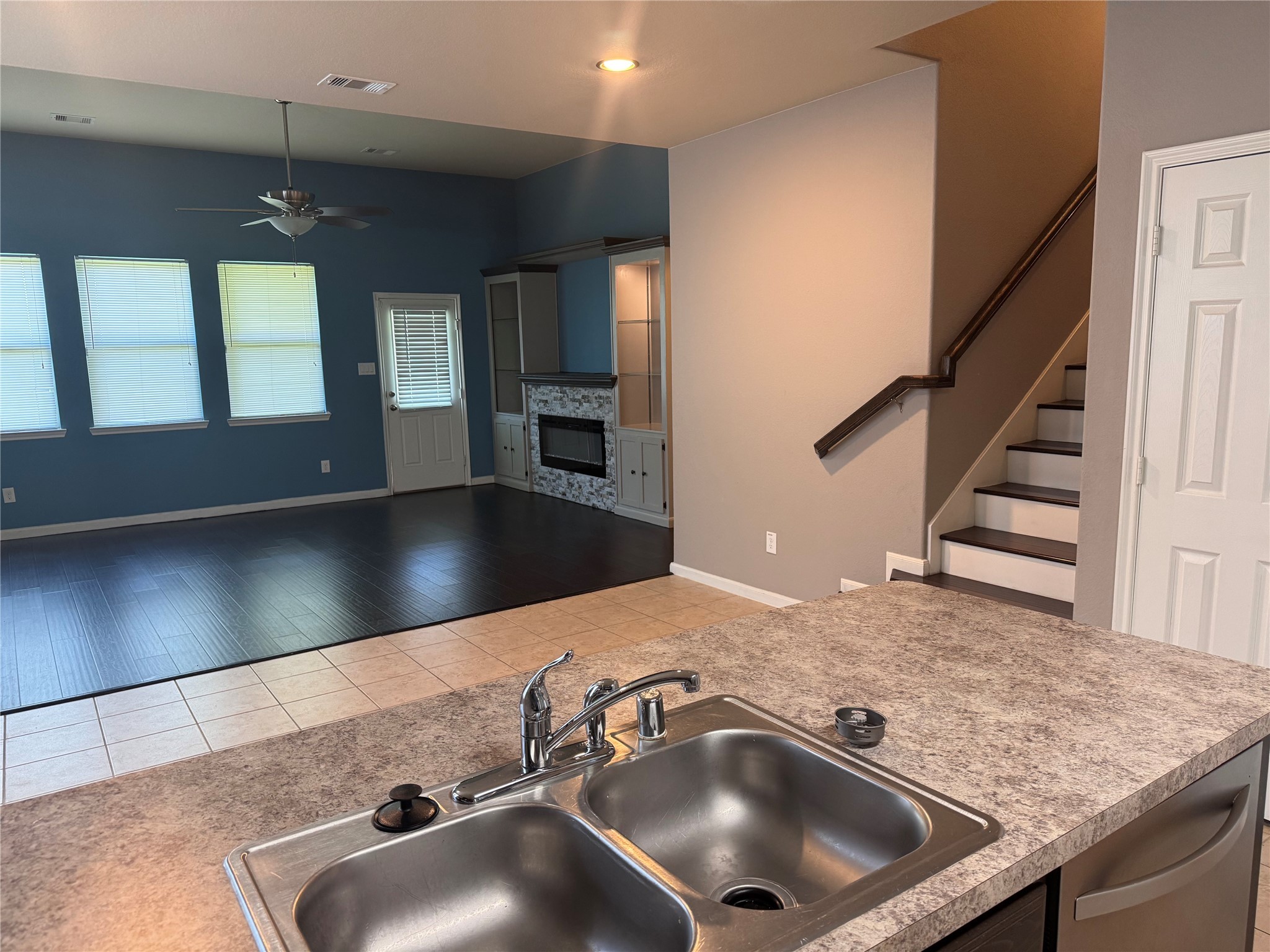 13130 Lucy Grove Lane Property Photo 1