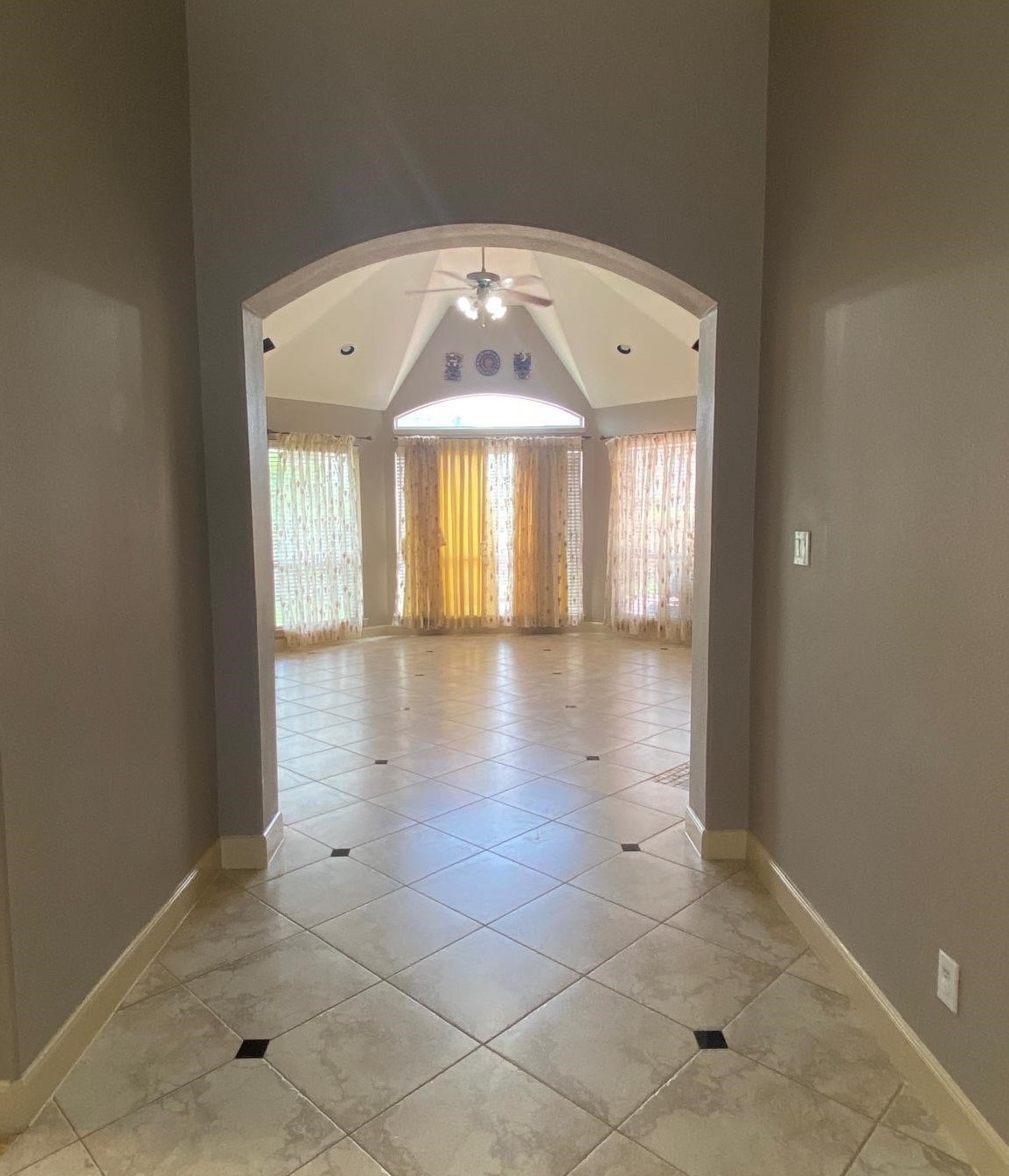 5219 Emerald Trace Court Property Photo 6