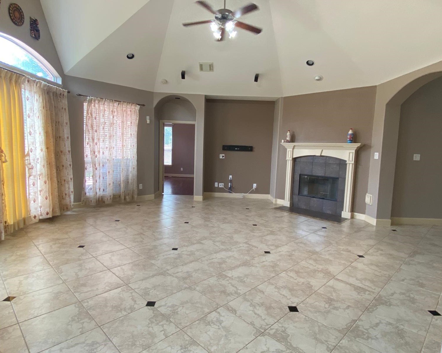 5219 Emerald Trace Court Property Photo 10