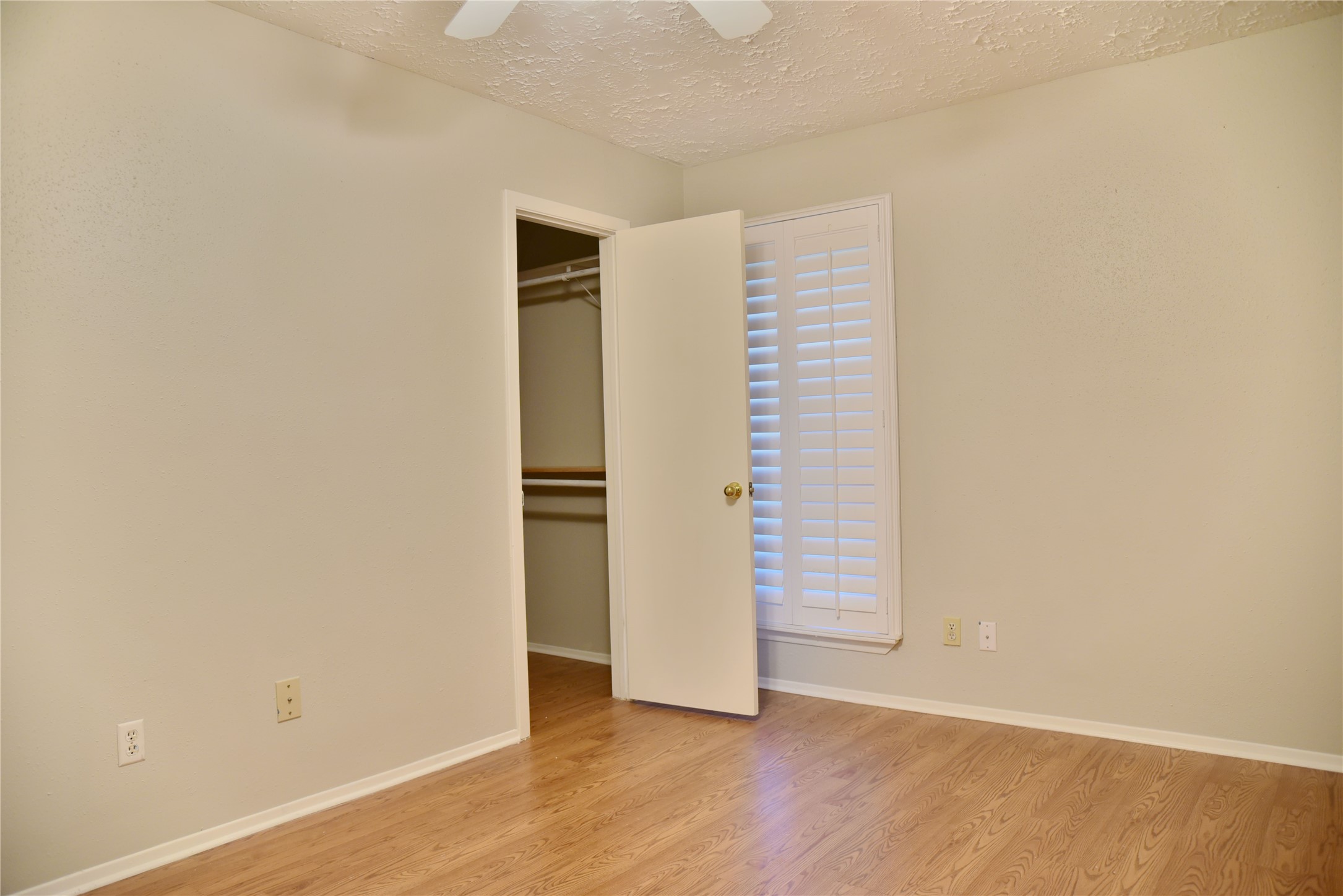 706 Leicester Lane Property Photo 13