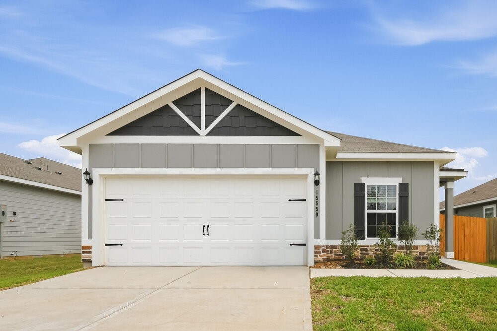 15550 Caramel Springs Drive Property Photo 1