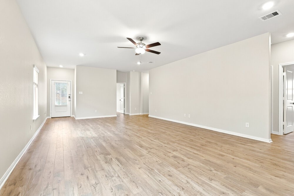 15550 Caramel Springs Drive Property Photo 4