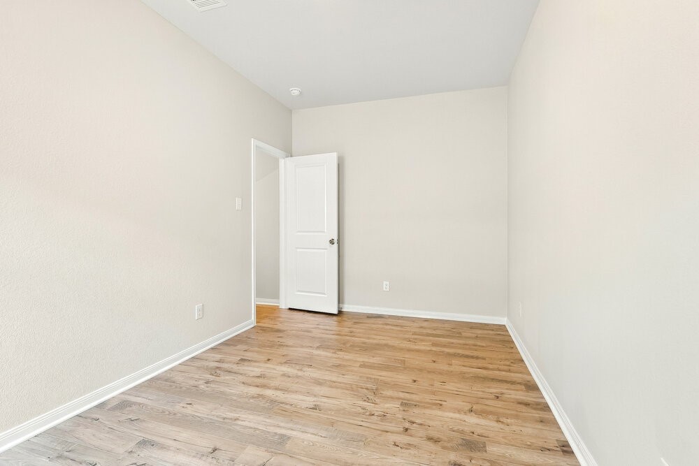 15550 Caramel Springs Drive Property Photo 12