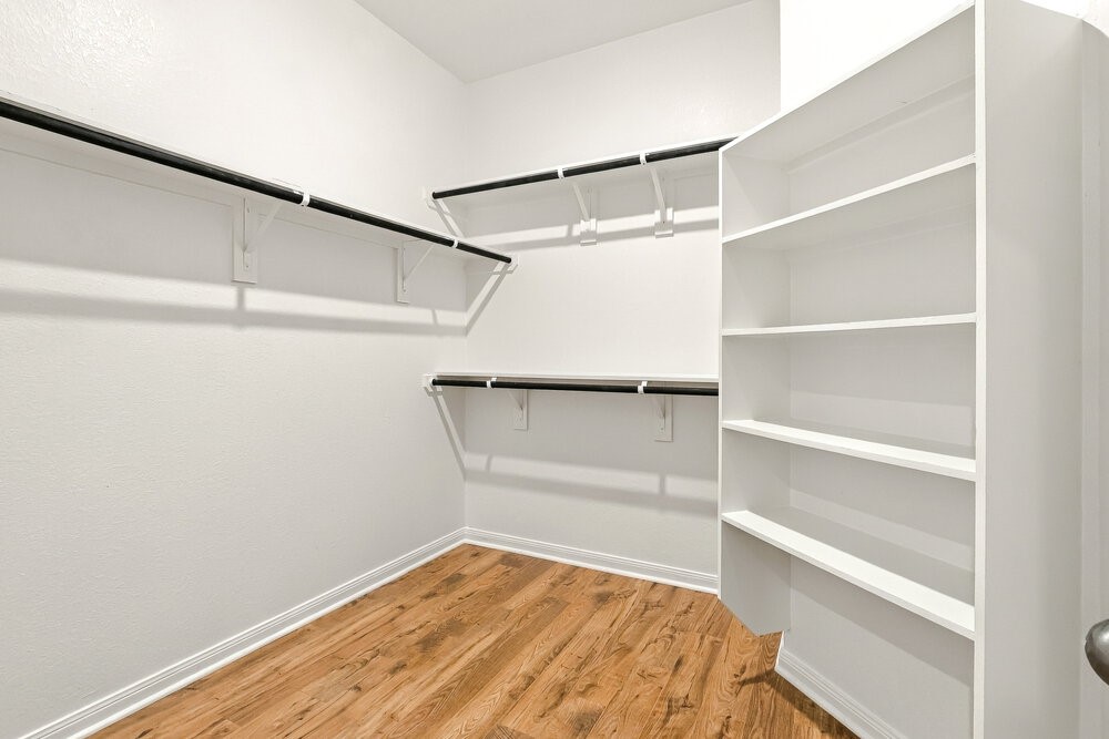 15550 Caramel Springs Drive Property Photo 14