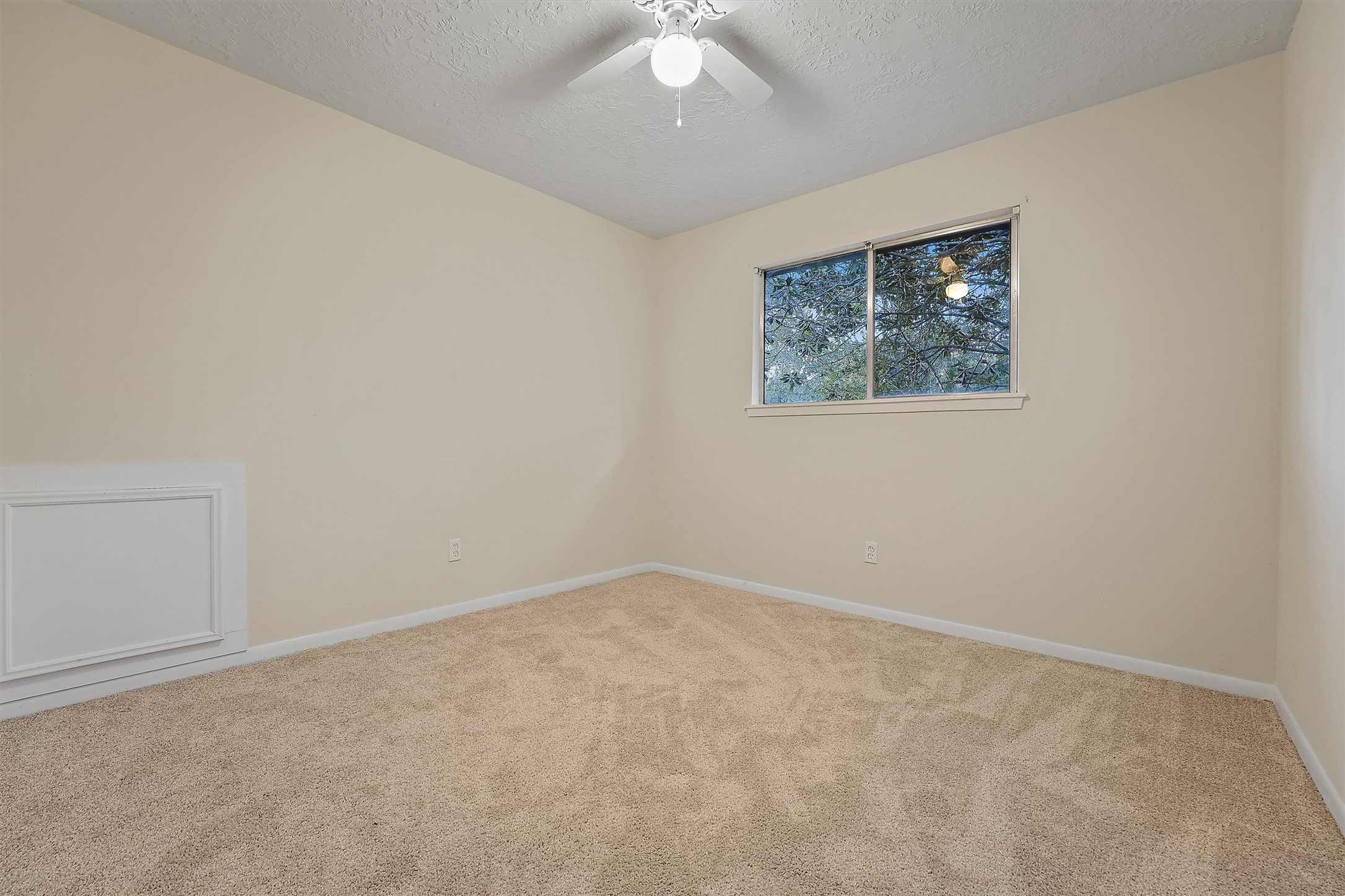 3622 Highland Lakes Drive Property Photo 7