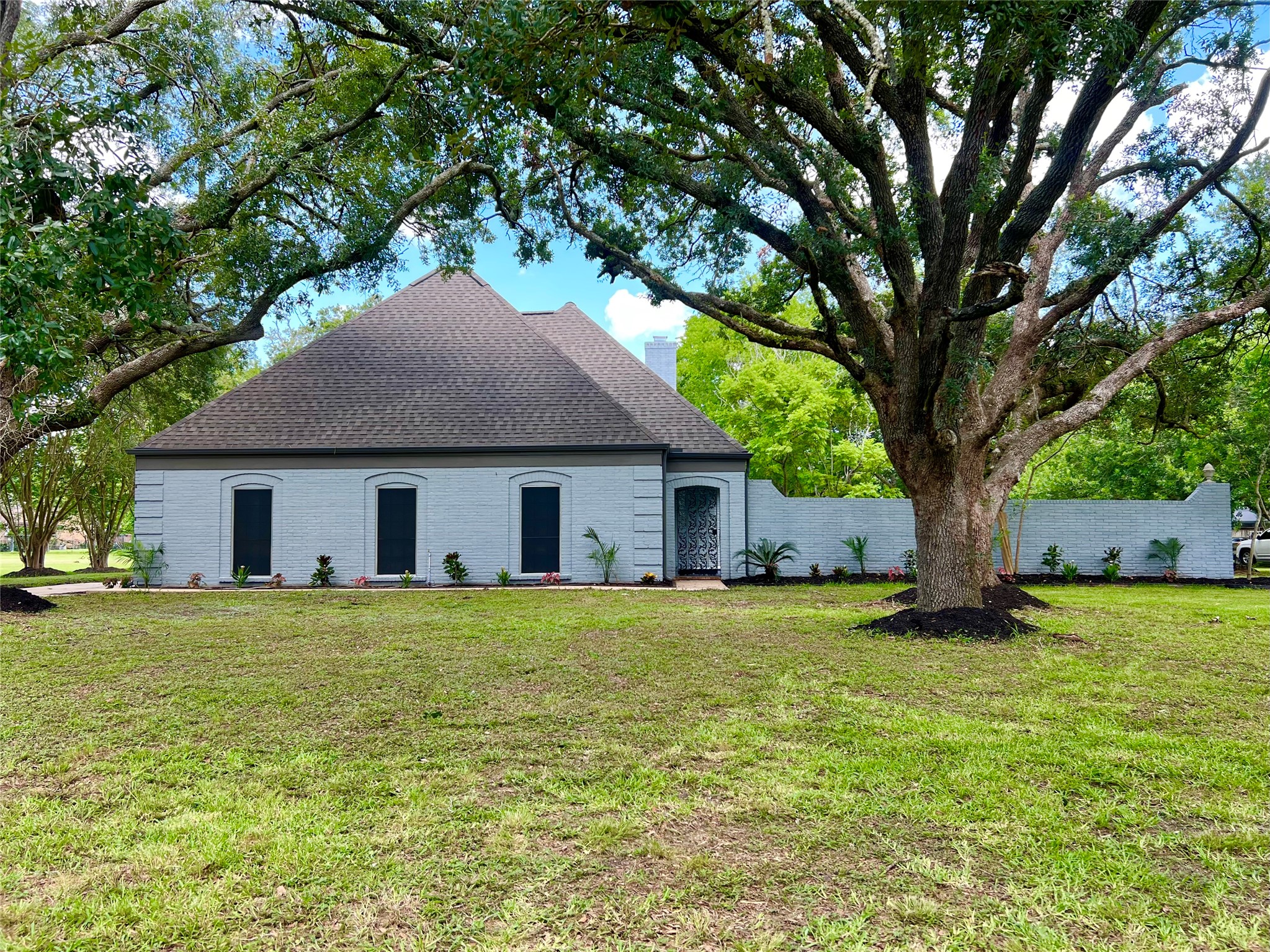 5 Colony Drive Property Photo 1