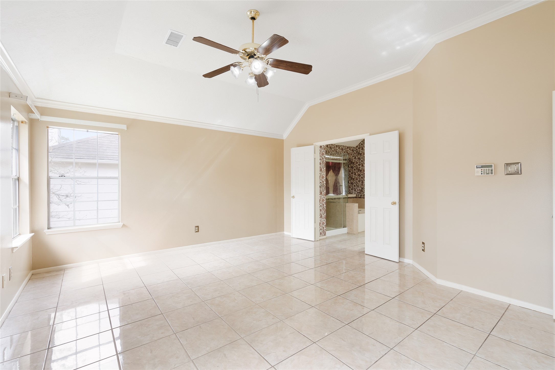 814 Hyacinth Place Property Photo 27