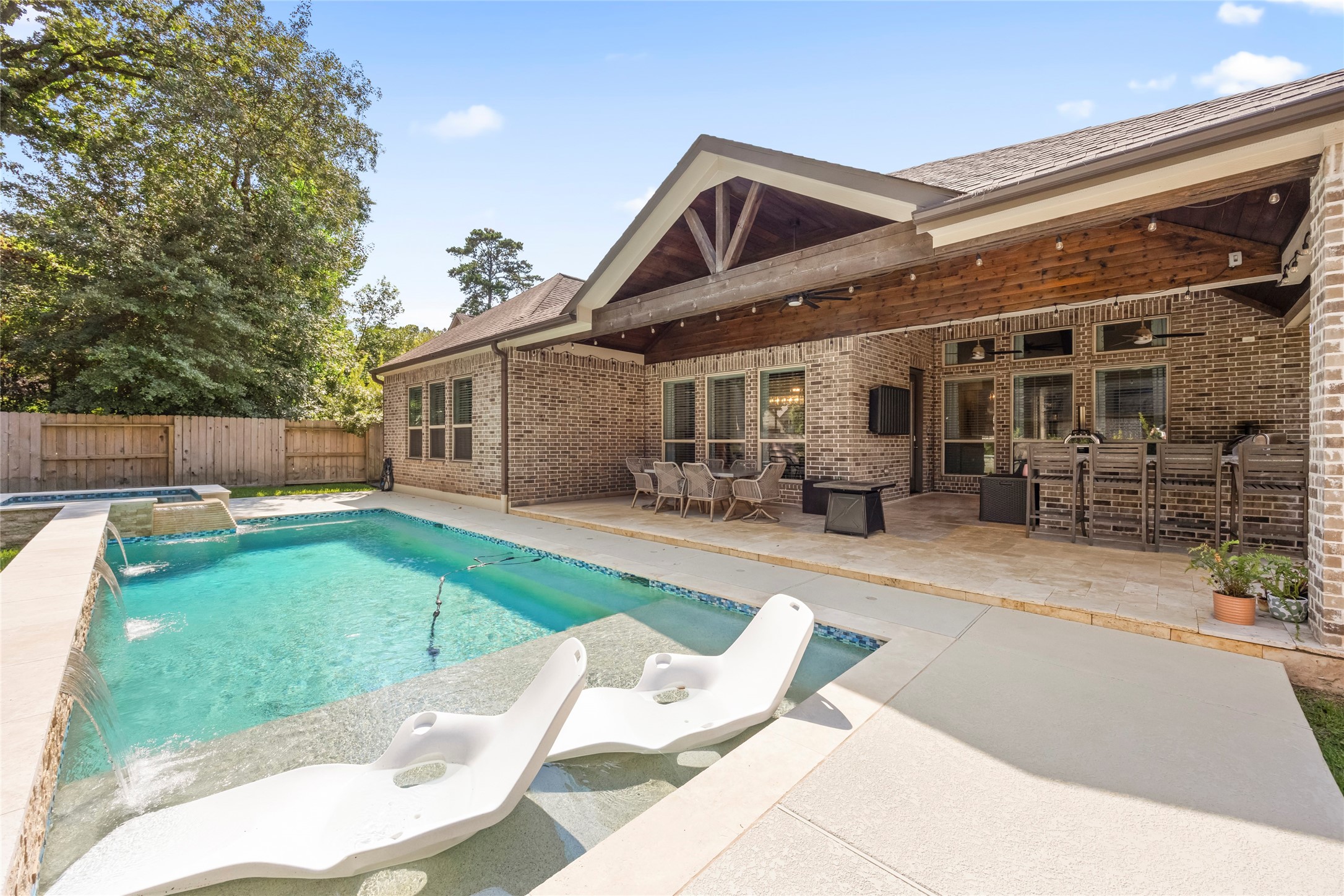 211 Evening Tide Way Property Photo 1