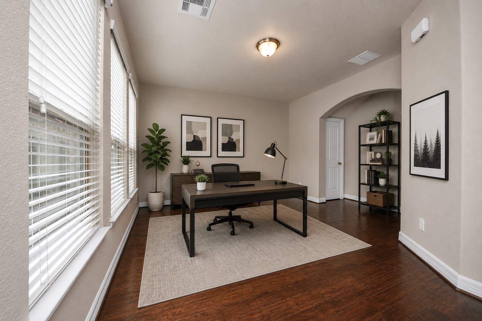 442 N Live Oak Street Property Photo 13