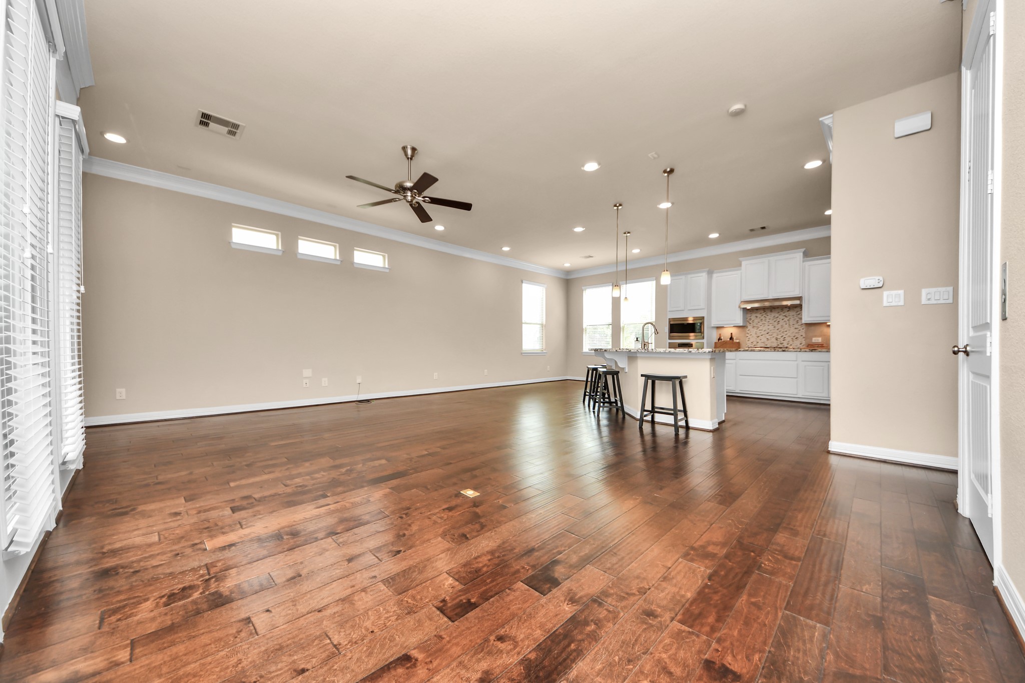 442 N Live Oak Street Property Photo 19