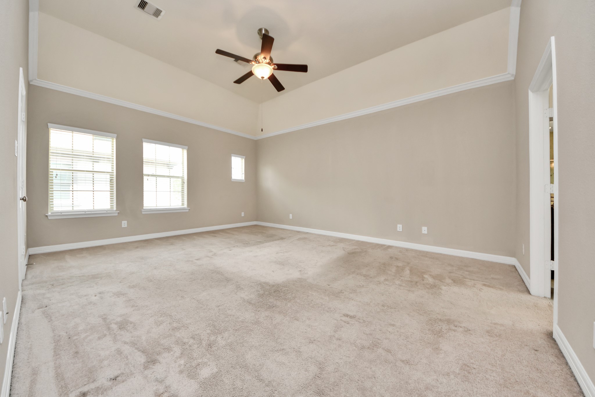 442 N Live Oak Street Property Photo 28