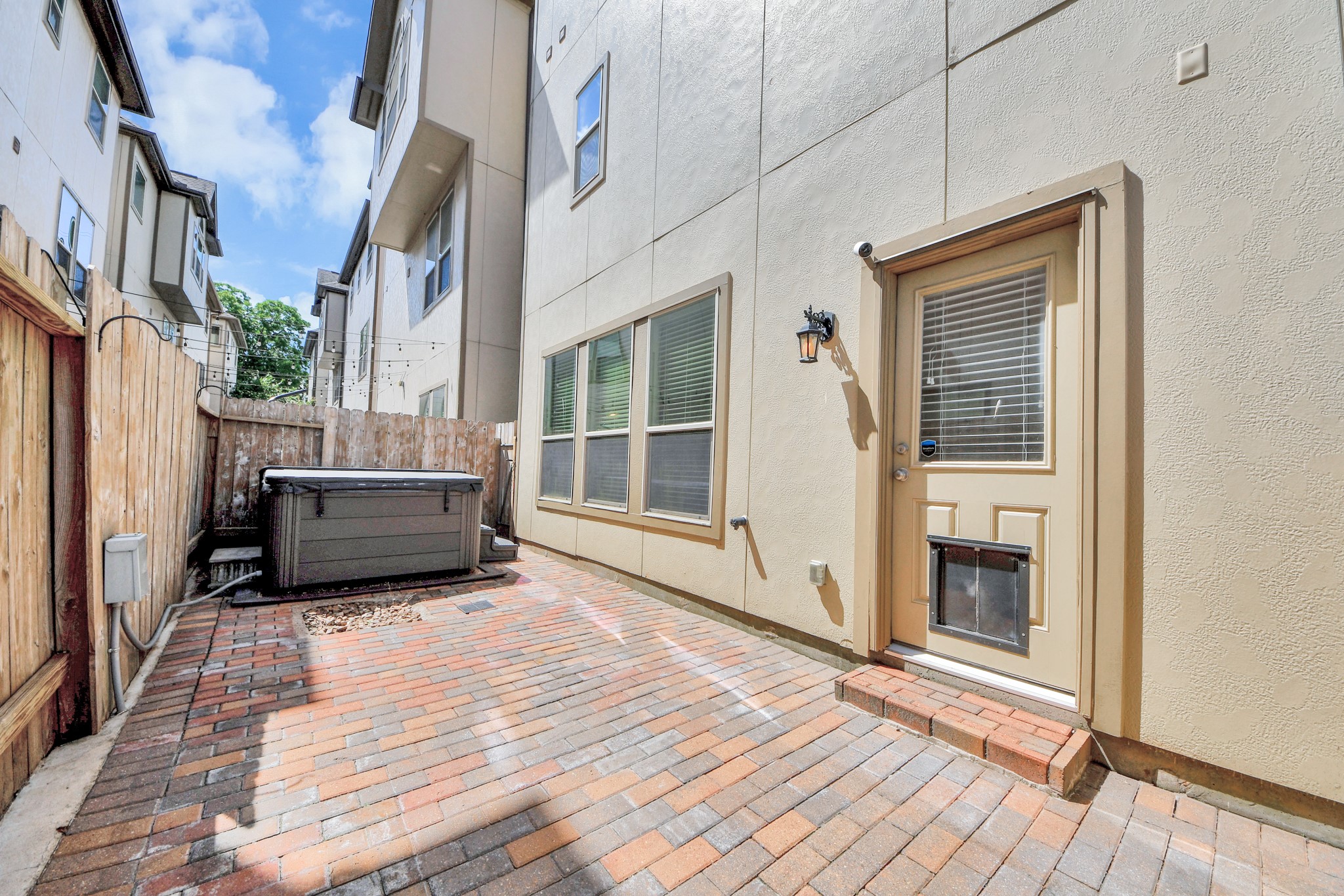 442 N Live Oak Street Property Photo 36