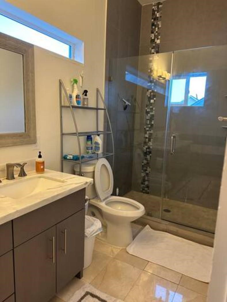 1503 Tuam Street A Property Photo 9