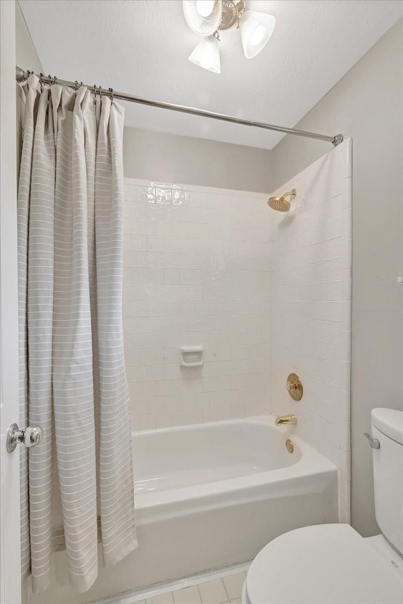 16802 Village Corner Court Property Photo 31