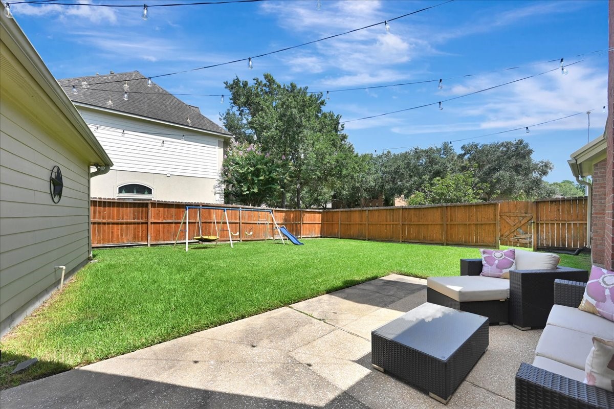 16802 Village Corner Court Property Photo 43