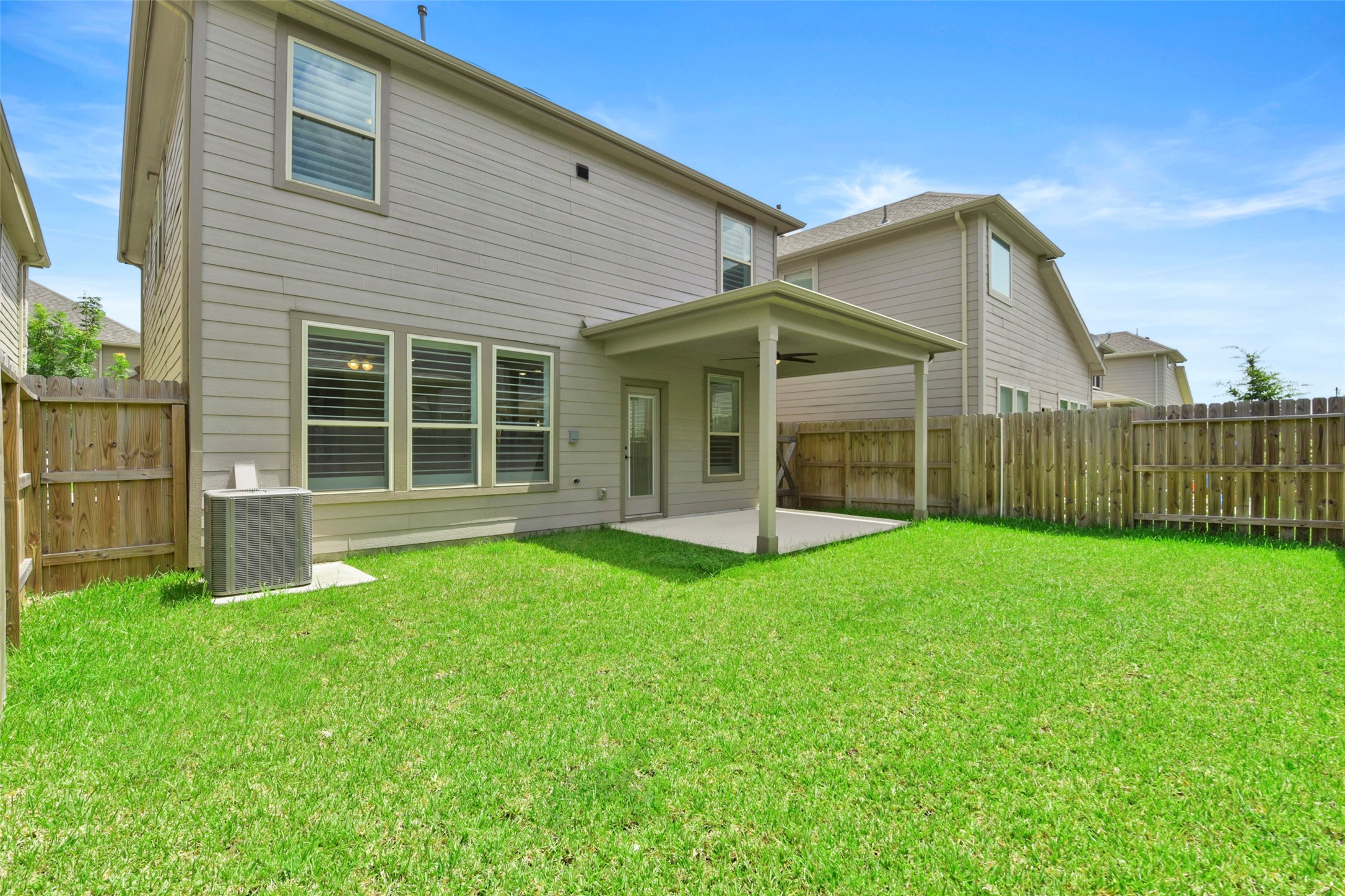 4033 Starbright Street Property Photo 35