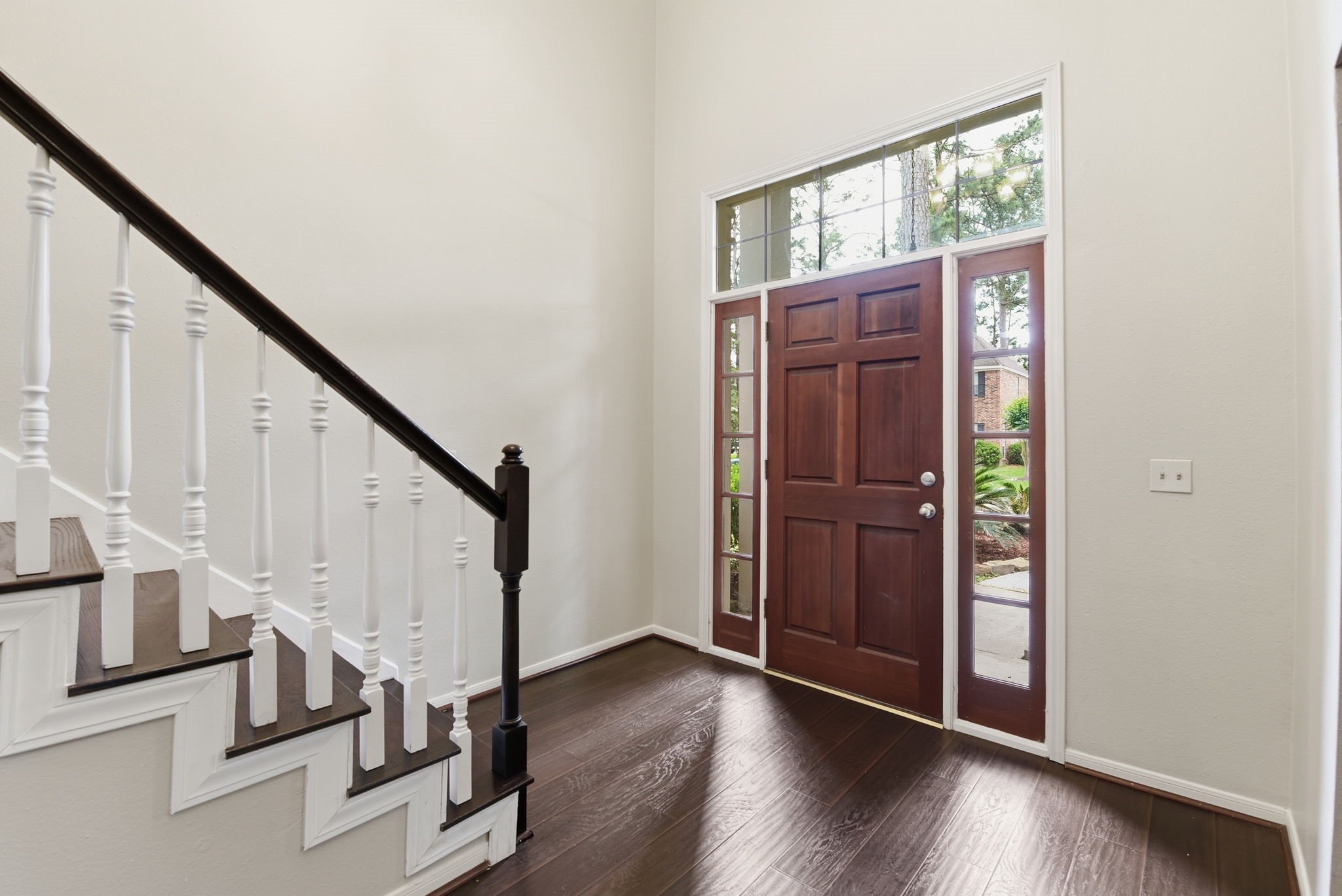 2726 Alderleaf Place Property Photo 4