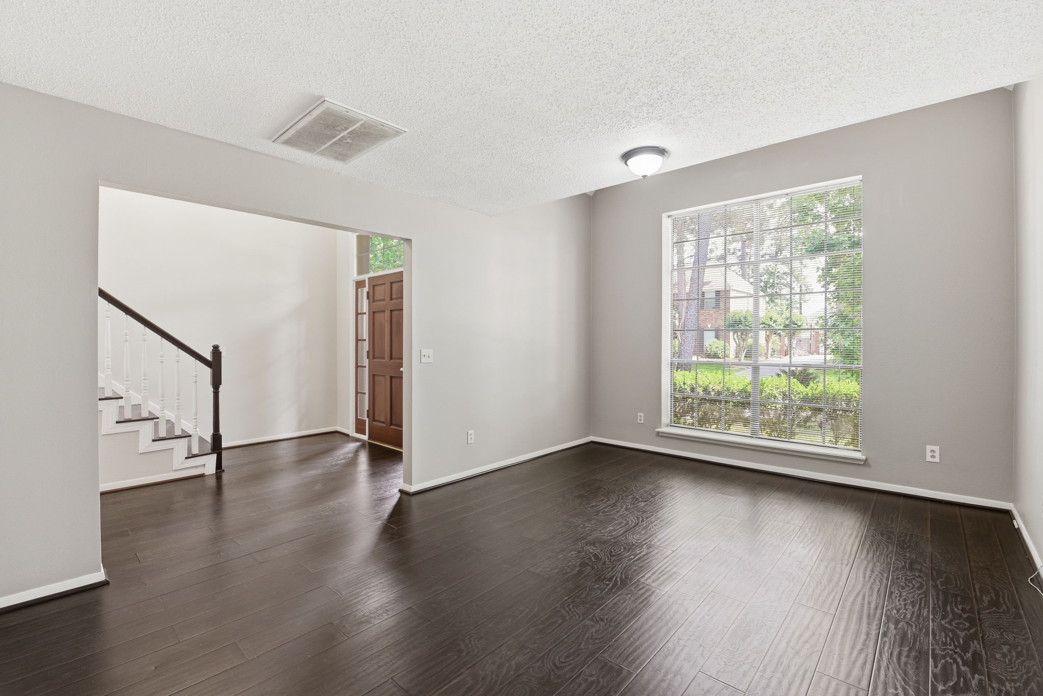 2726 Alderleaf Place Property Photo 6