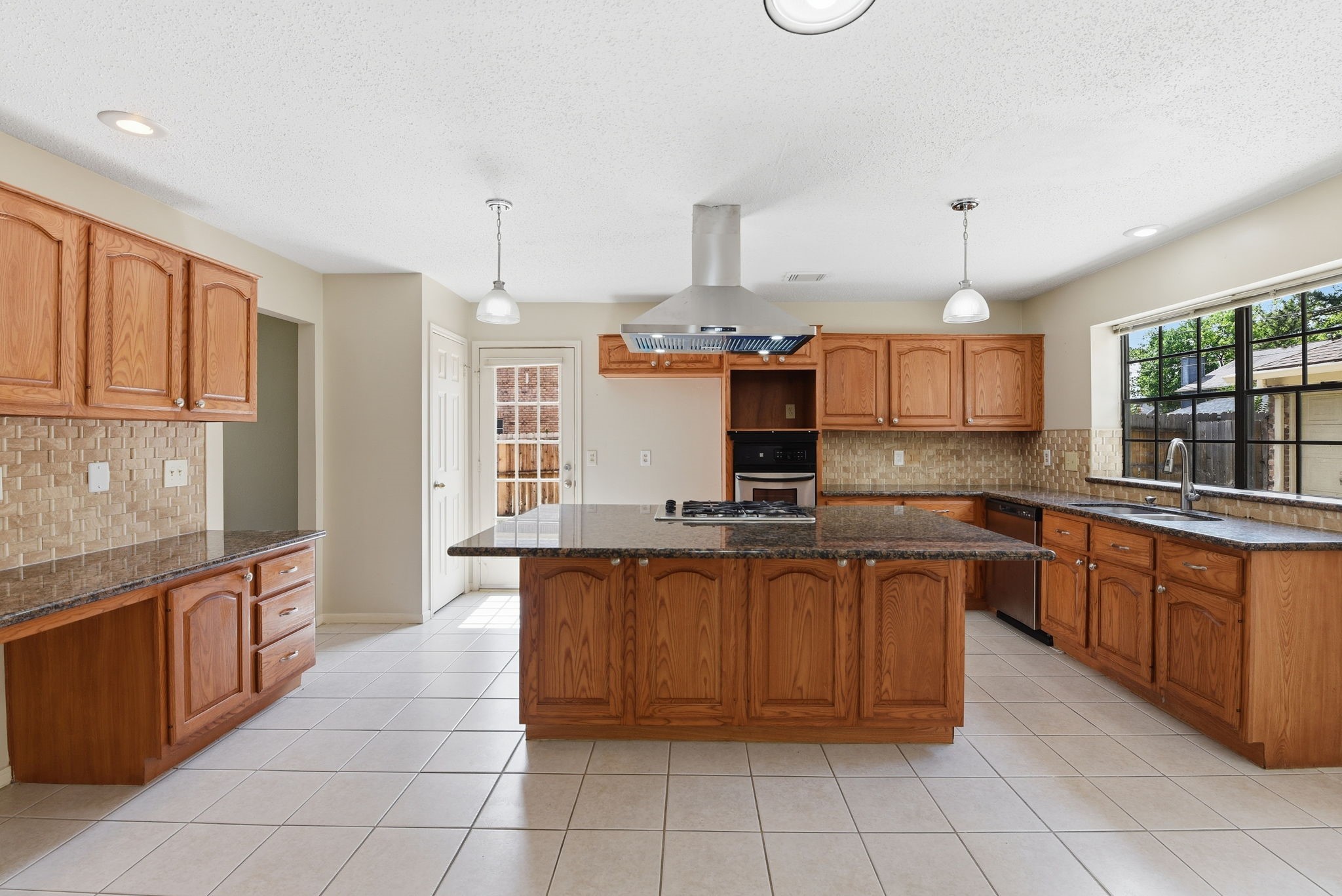 2726 Alderleaf Place Property Photo 15