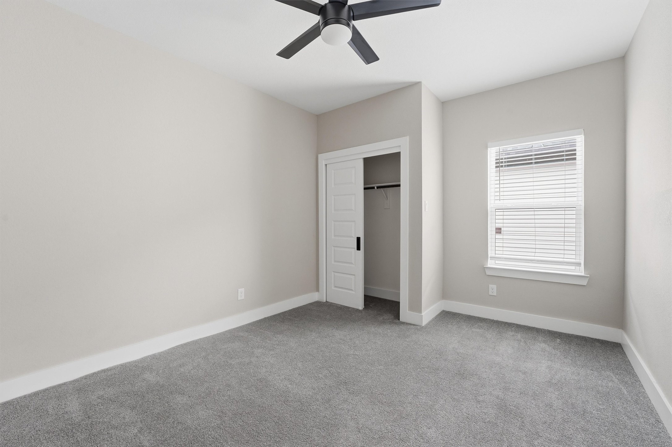 3107 Grassmere Street B Property Photo 11