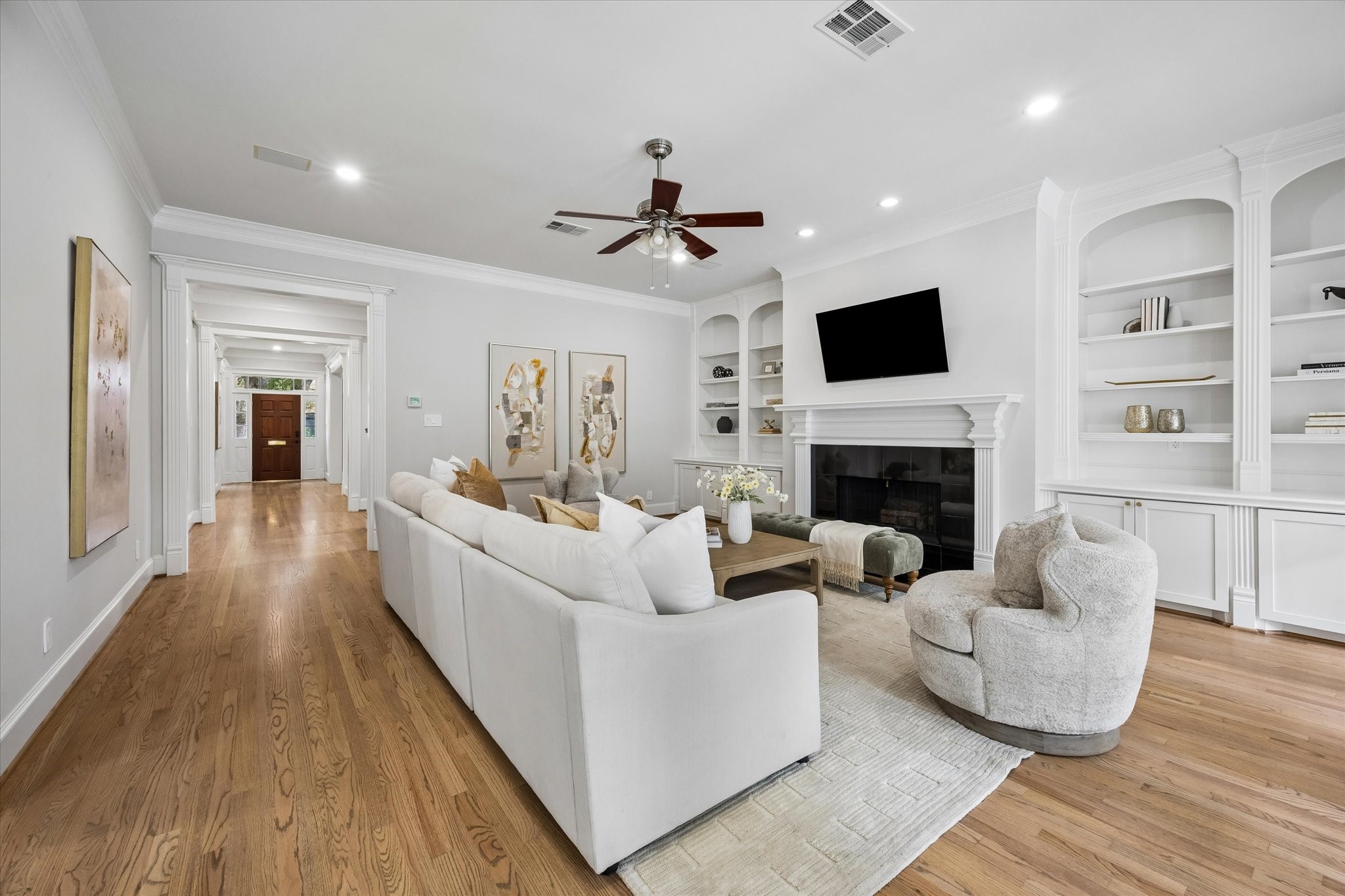 6635 Rutgers Avenue Property Photo 3